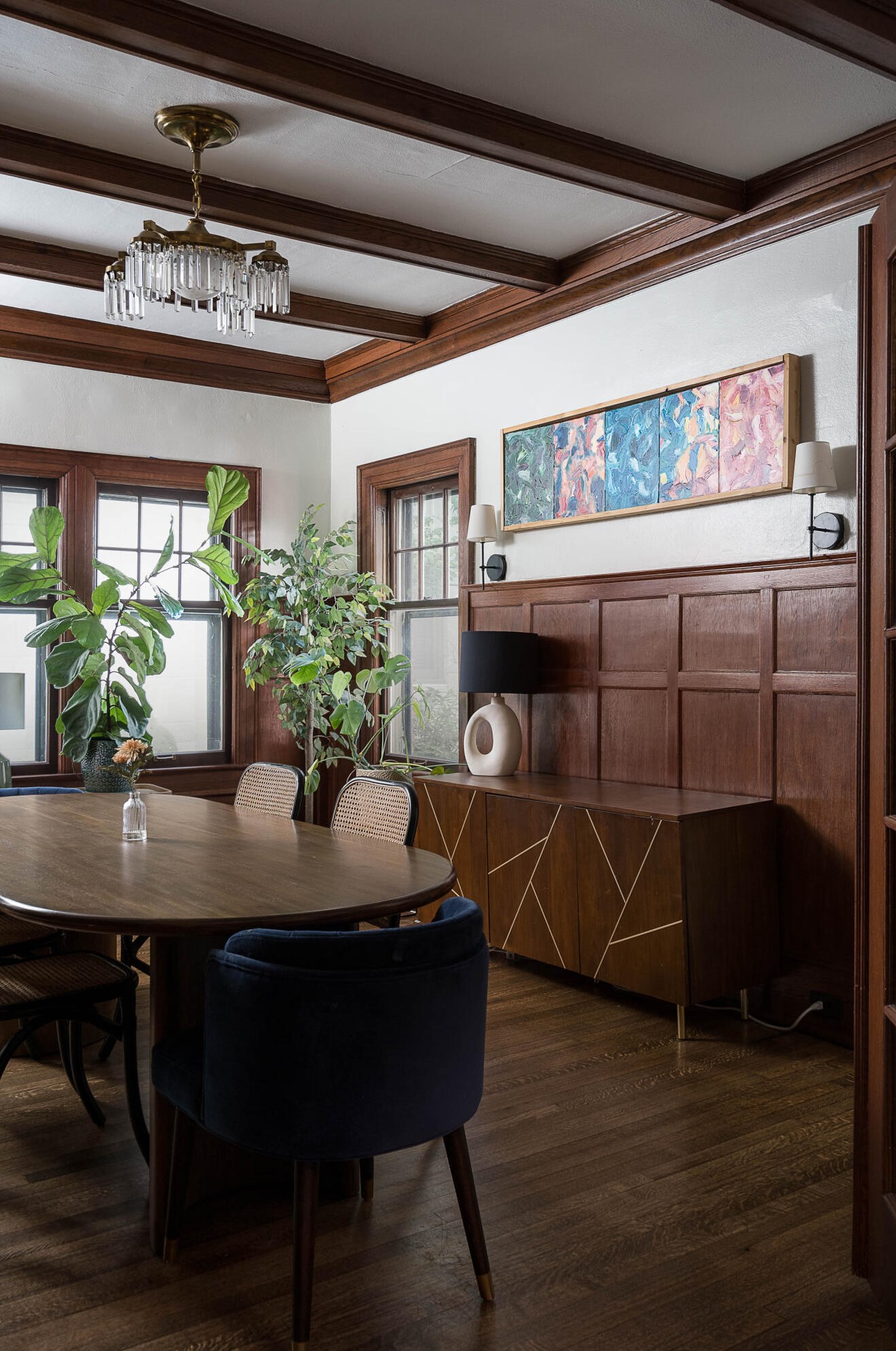 2709 Belleview Pl, Milwaukee WI  53211-3831 exterior