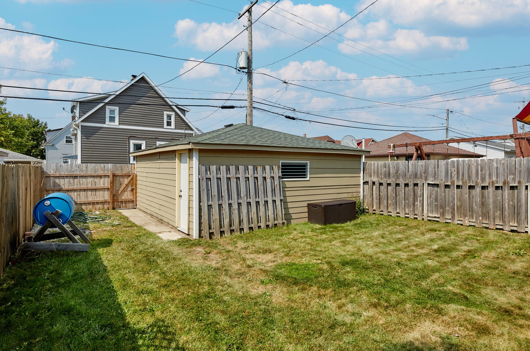 3541 19 St, Milwaukee WI 53204-2047 exterior