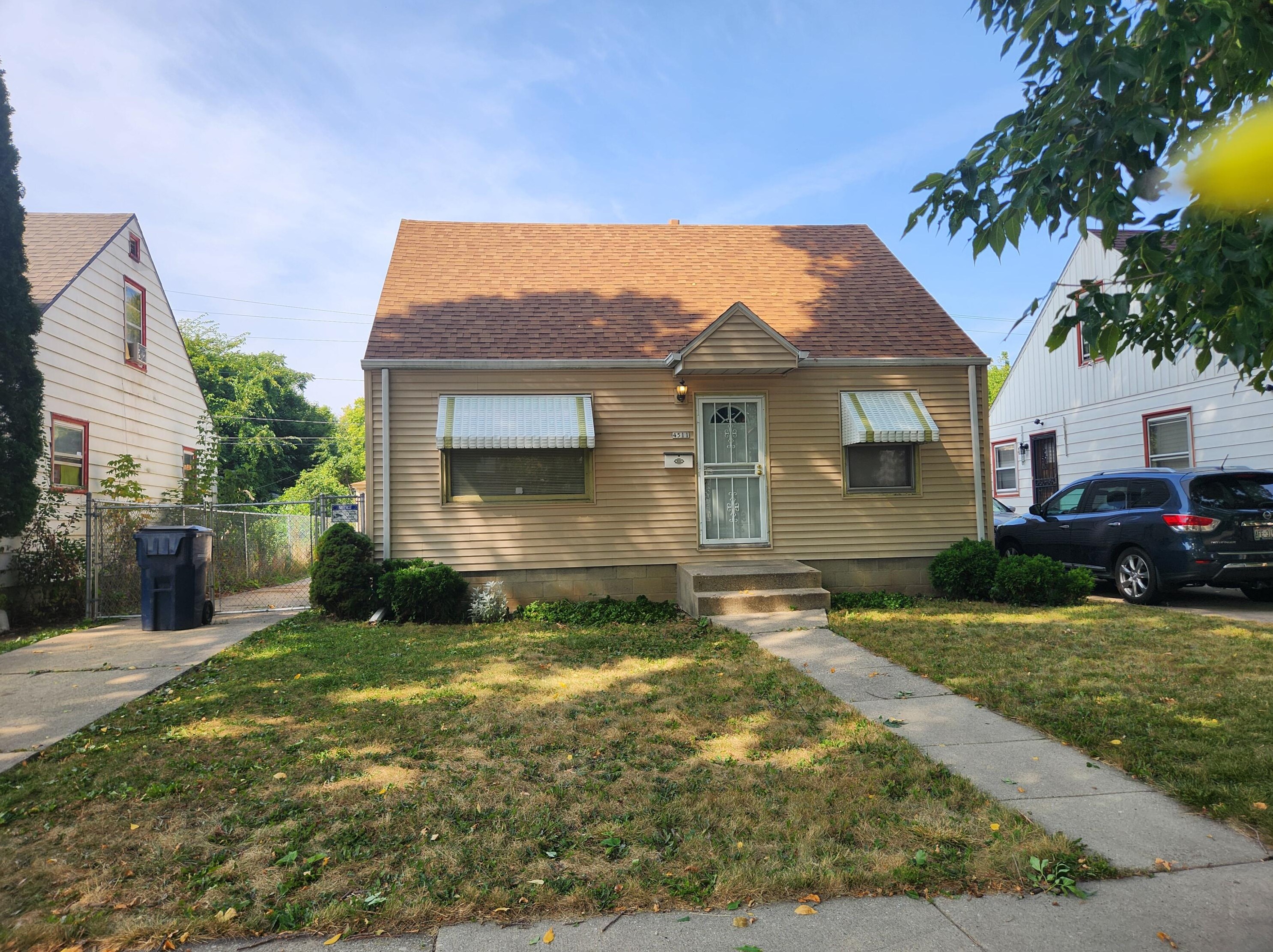 4511 N 44th St, Milwaukee, WI 53218