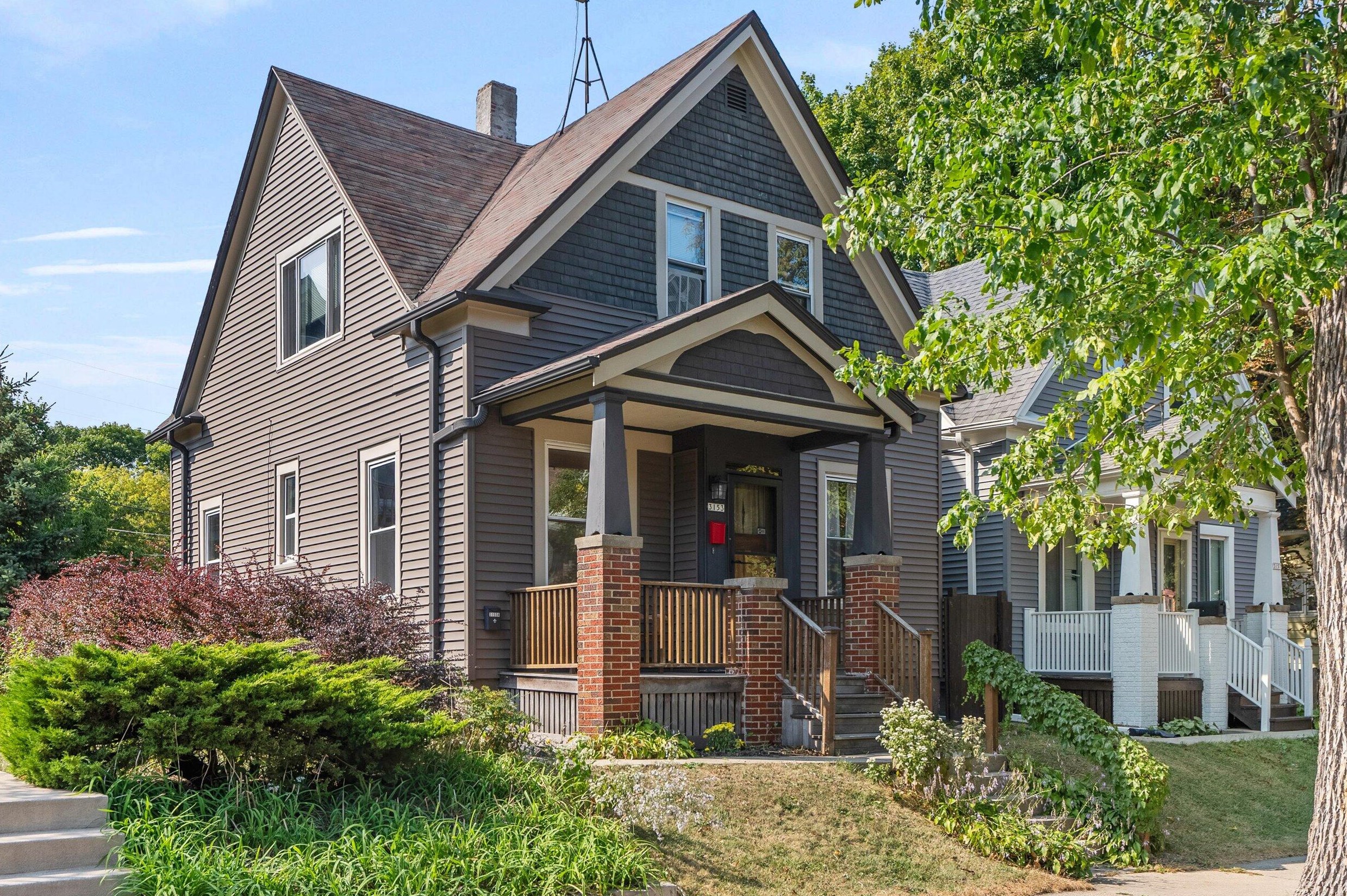 3153 N Bremen St, Milwaukee, WI 53212