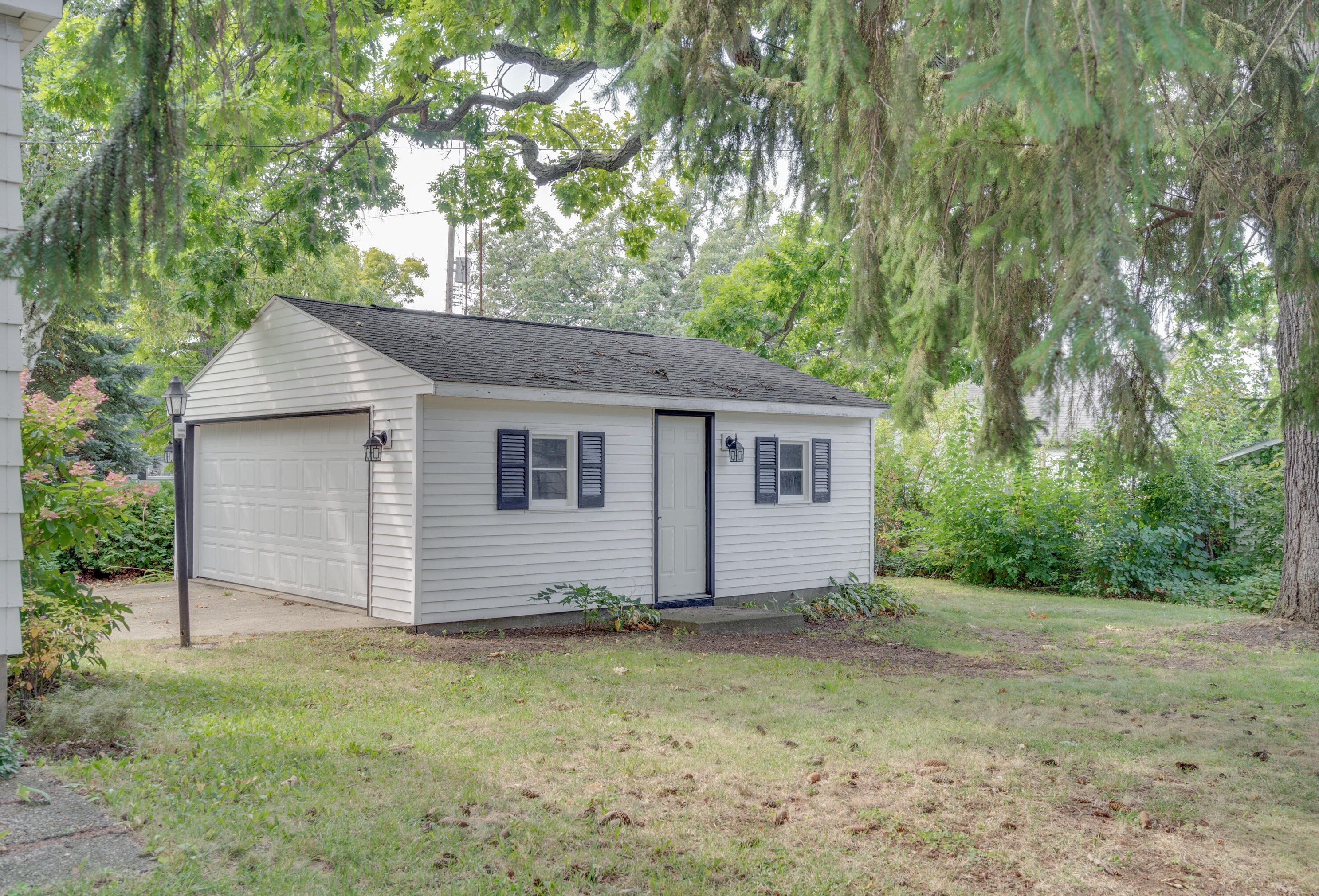 5802 36 Ave, Kenosha WI 53144-6918 exterior