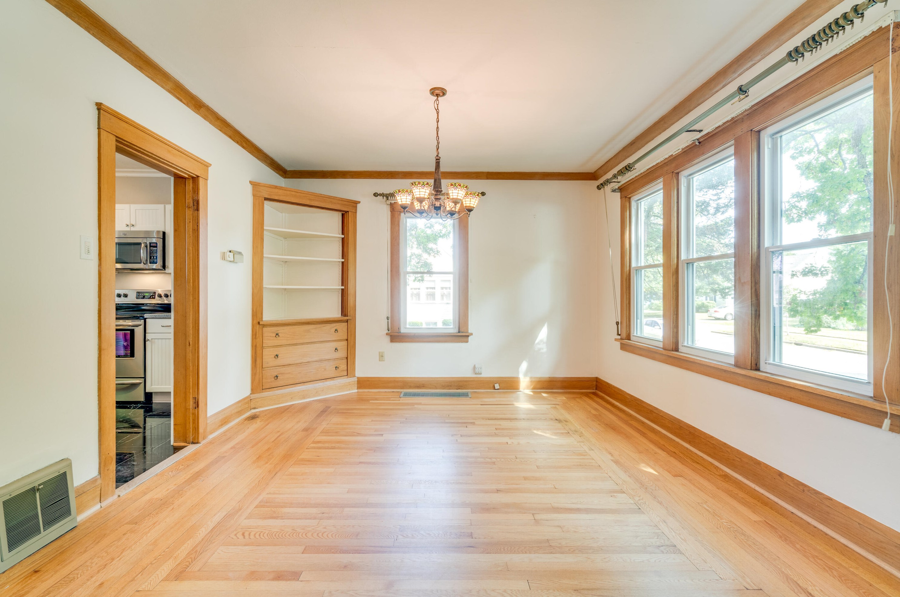 5802 36 Ave, Kenosha WI 53144-6918 exterior