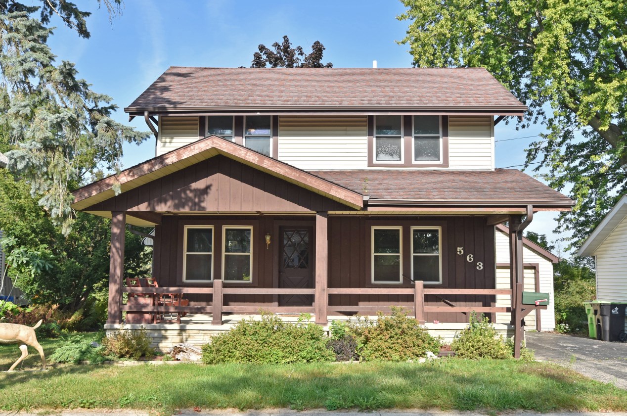 563 N German St, Mayville, WI 53050