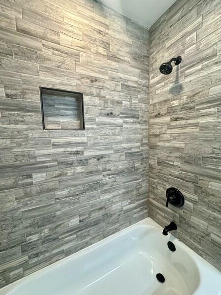 2448 111, Milwaukee WI 53226-4111 exterior