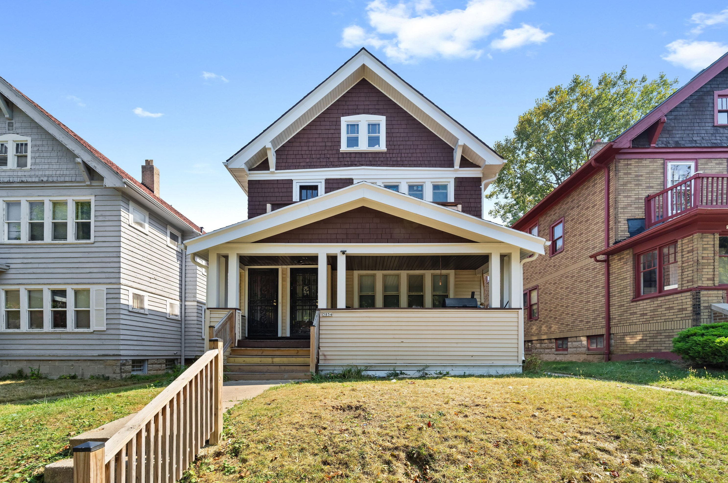 3854 N 14th St #3856, Milwaukee, WI 53206