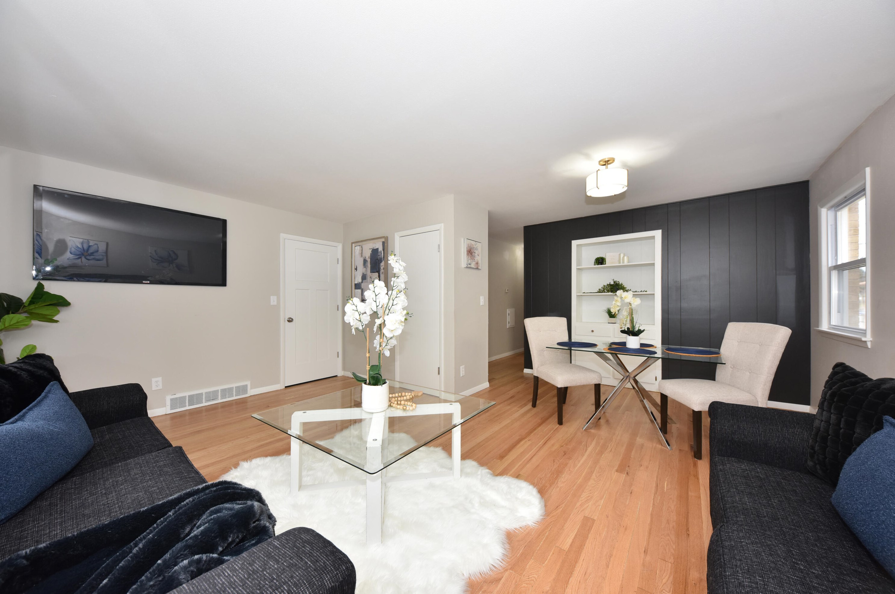 8149 W Beckett Ave #8151, Milwaukee, WI 53218