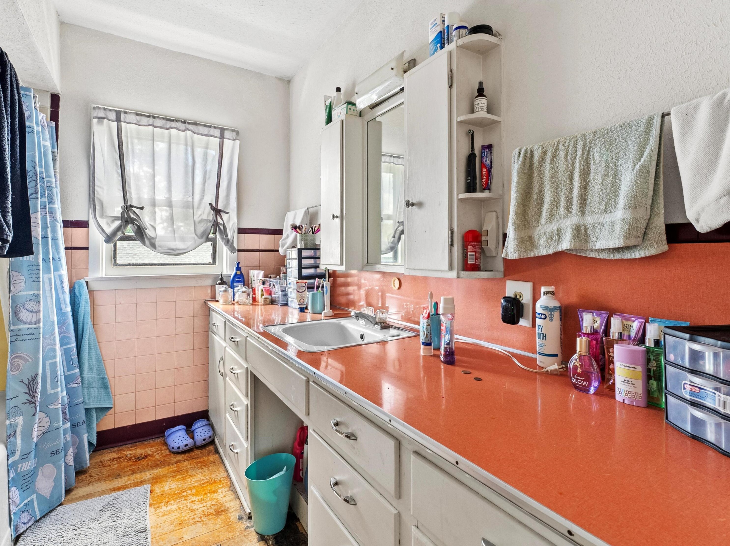 732 7 St, Manitowoc WI 54220-3918 exterior