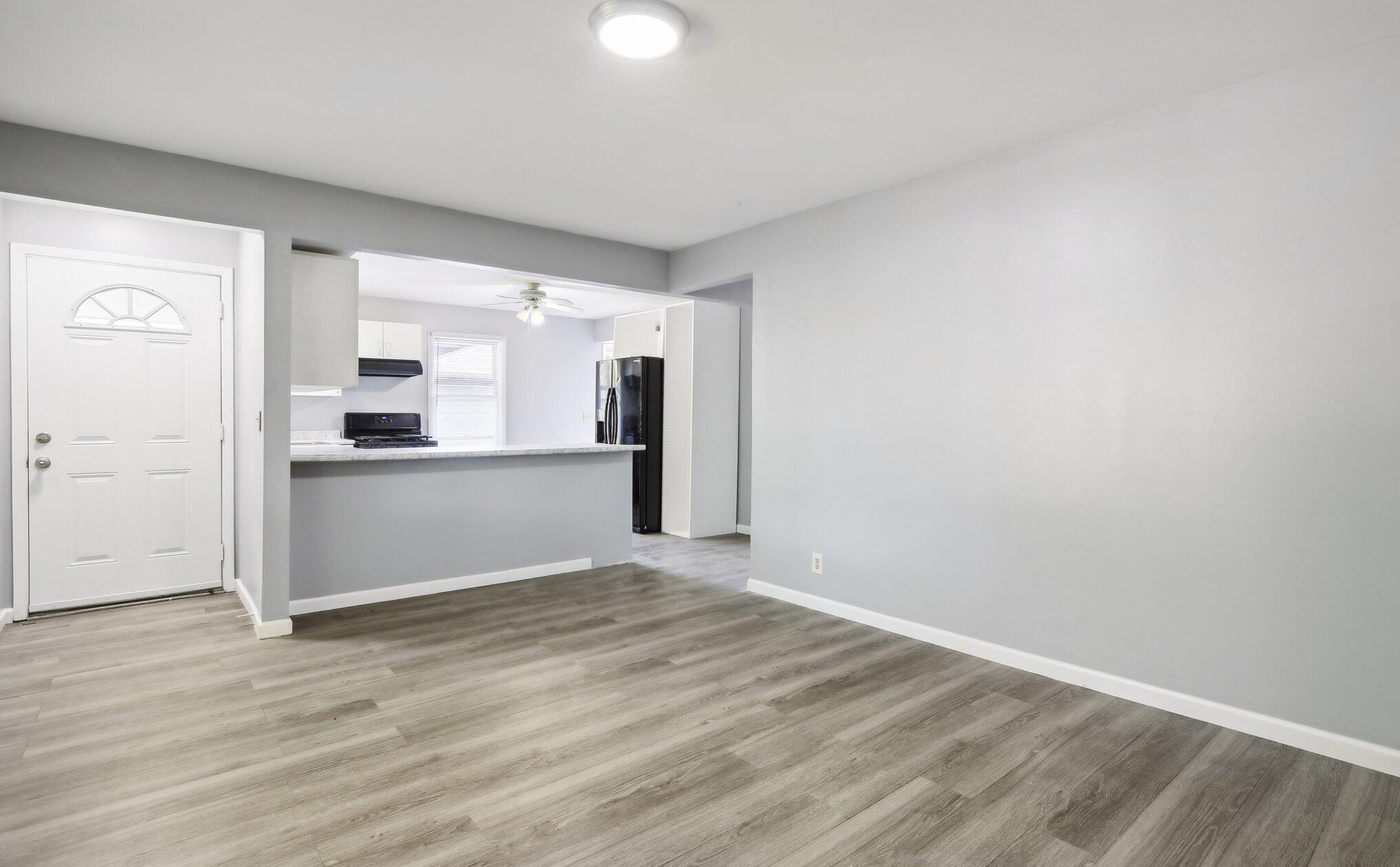 6413 105th St, Milwaukee WI  53224-5100 exterior