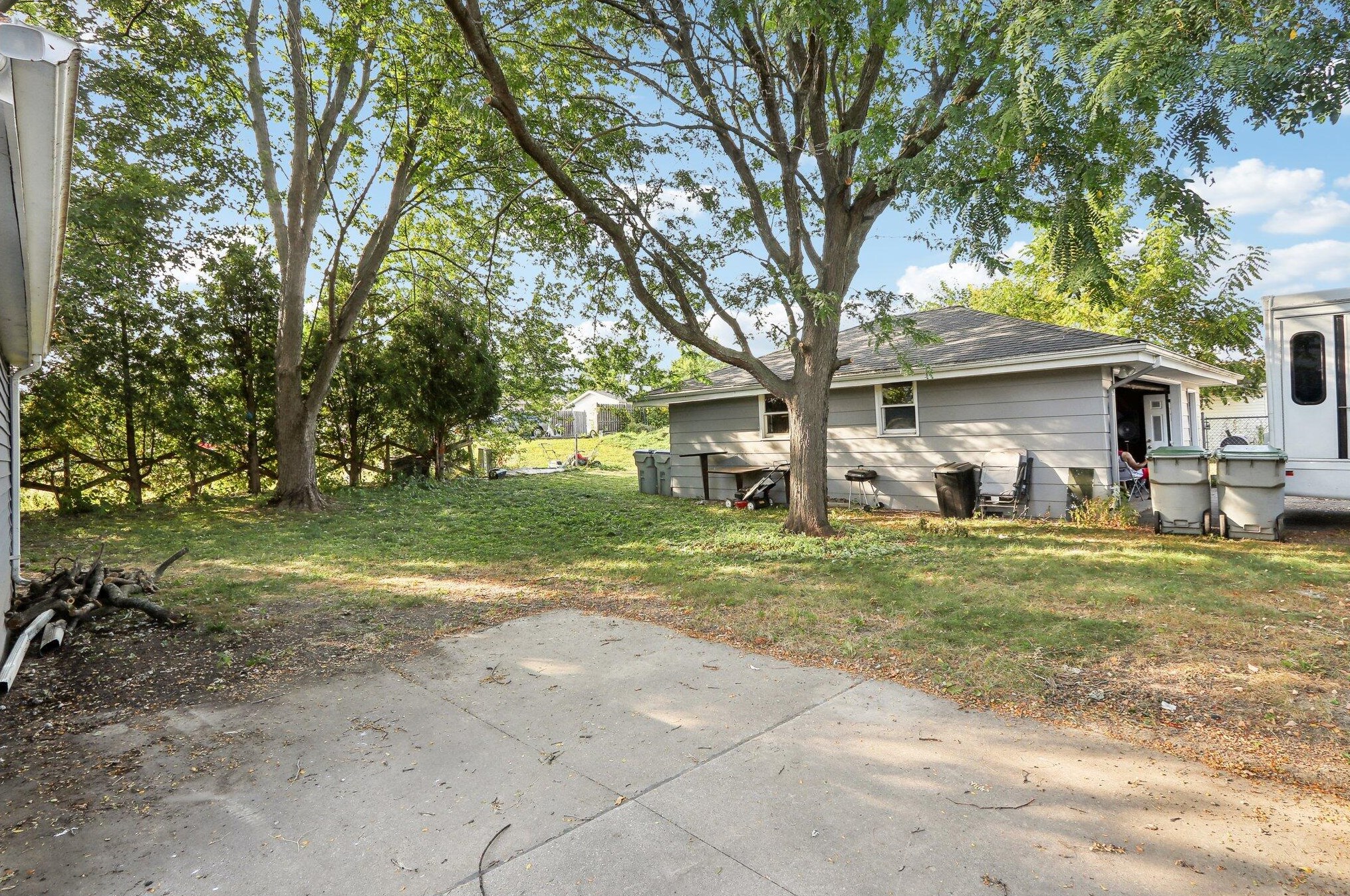 6413 105th St, Milwaukee WI  53224-5100 exterior