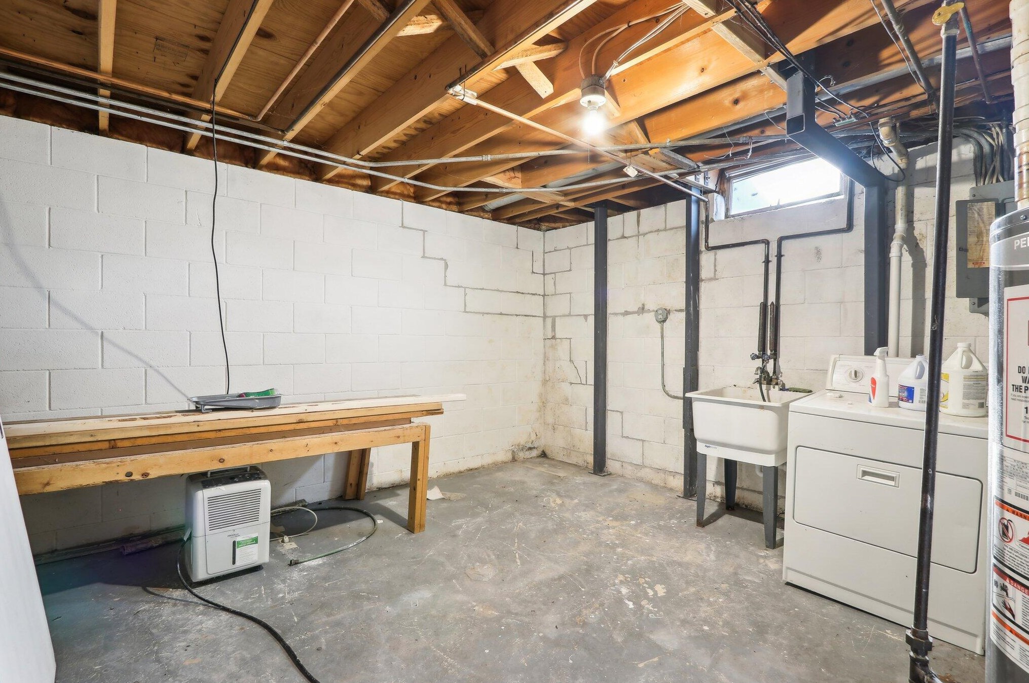 6413 105th St, Milwaukee WI  53224-5100 exterior