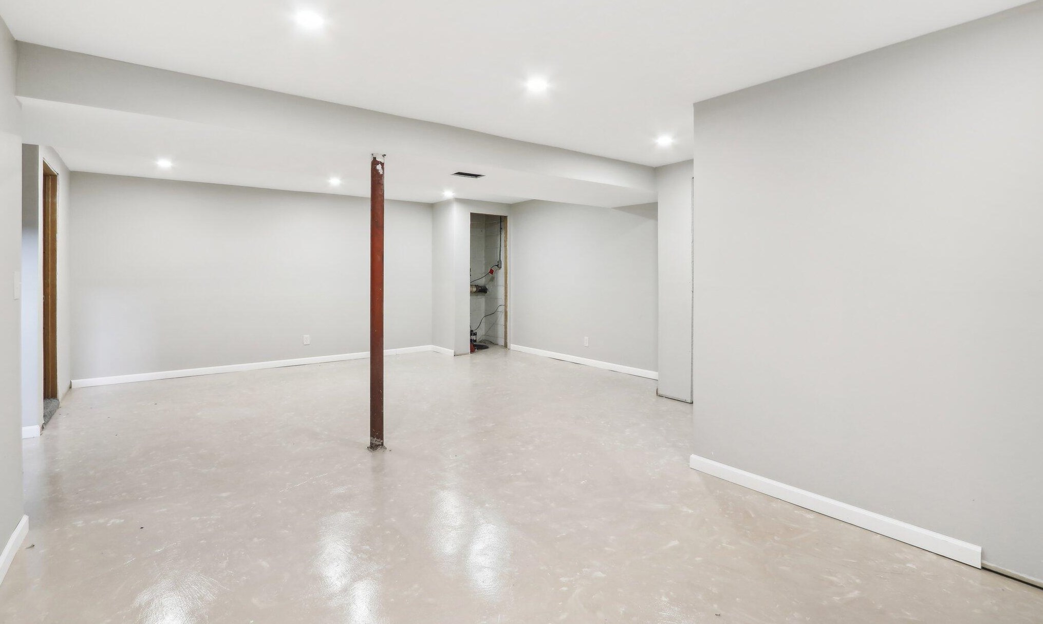 6413 105th St, Milwaukee WI  53224-5100 exterior