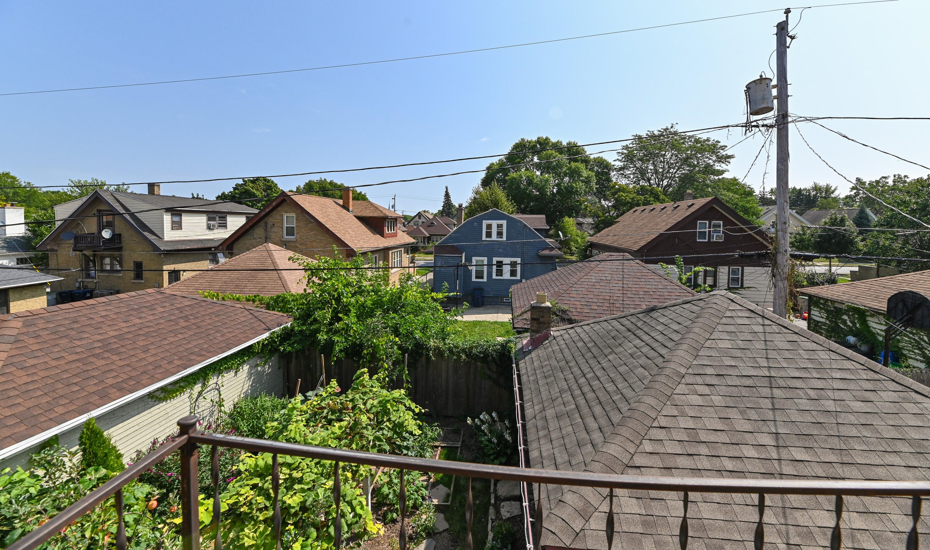 3050 56, Milwaukee WI 53210-2235 exterior