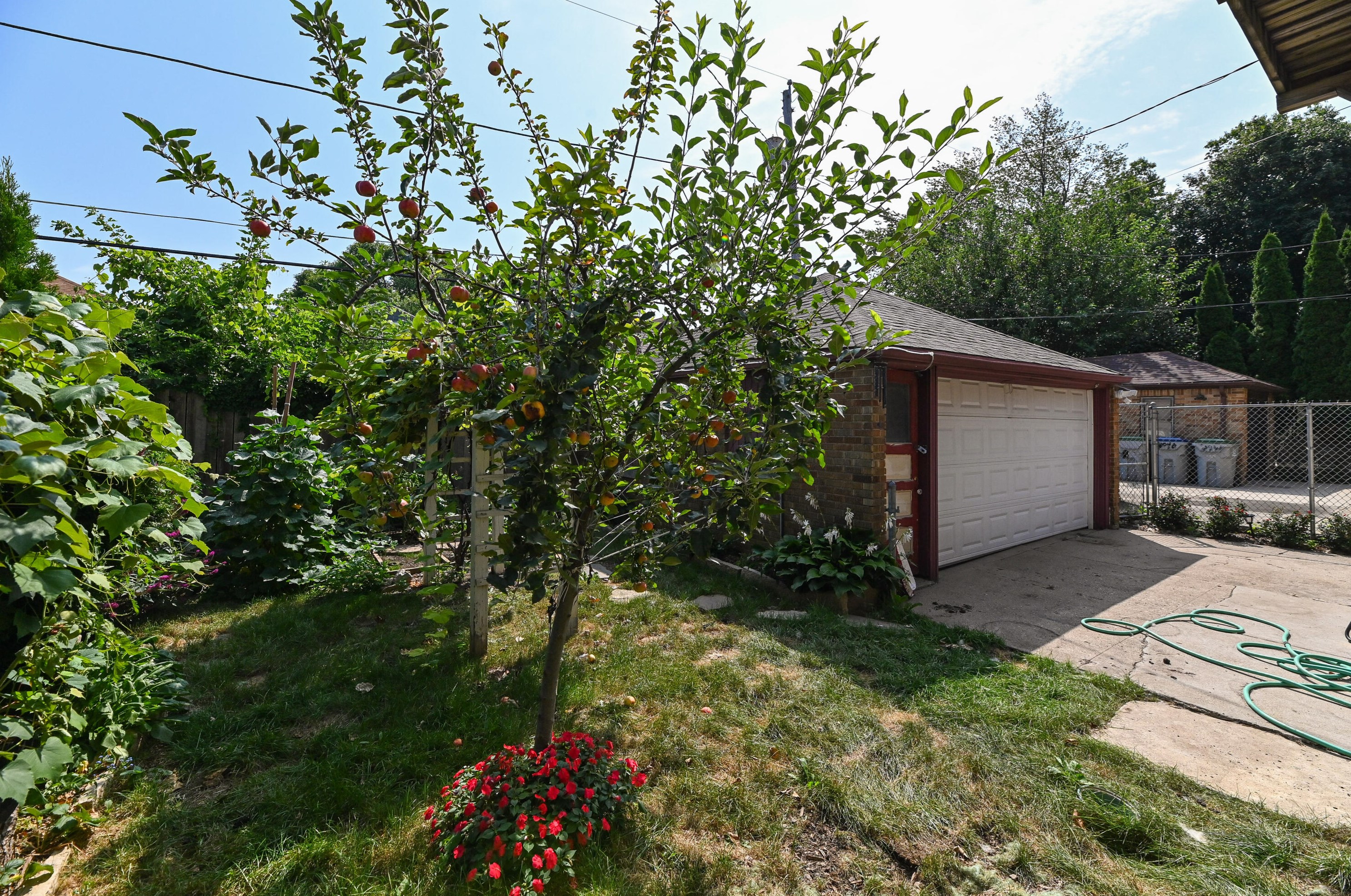 3050 56, Milwaukee WI 53210-2235 exterior