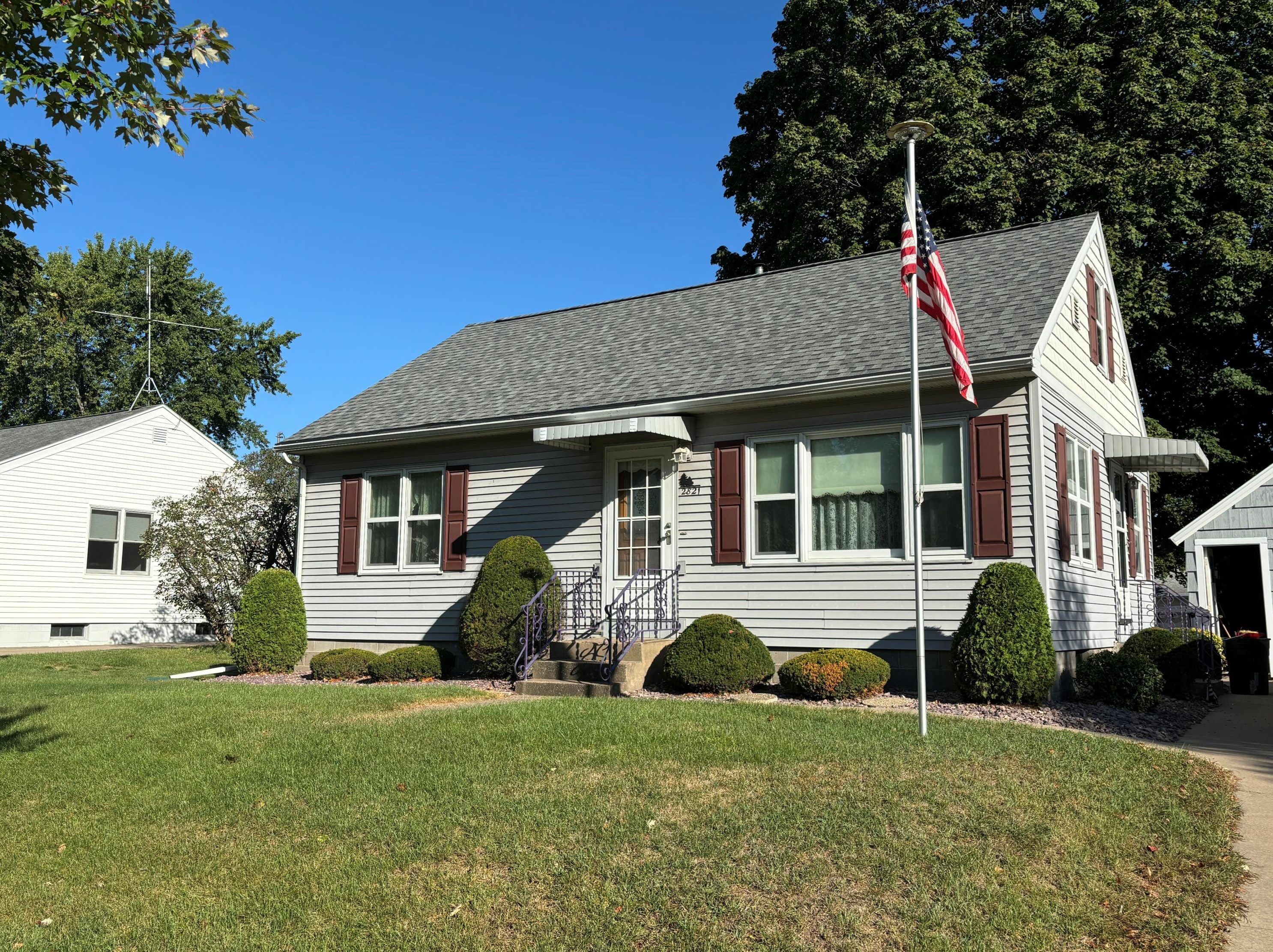 2821 Robinsdale Ave, La Crosse, WI 54601