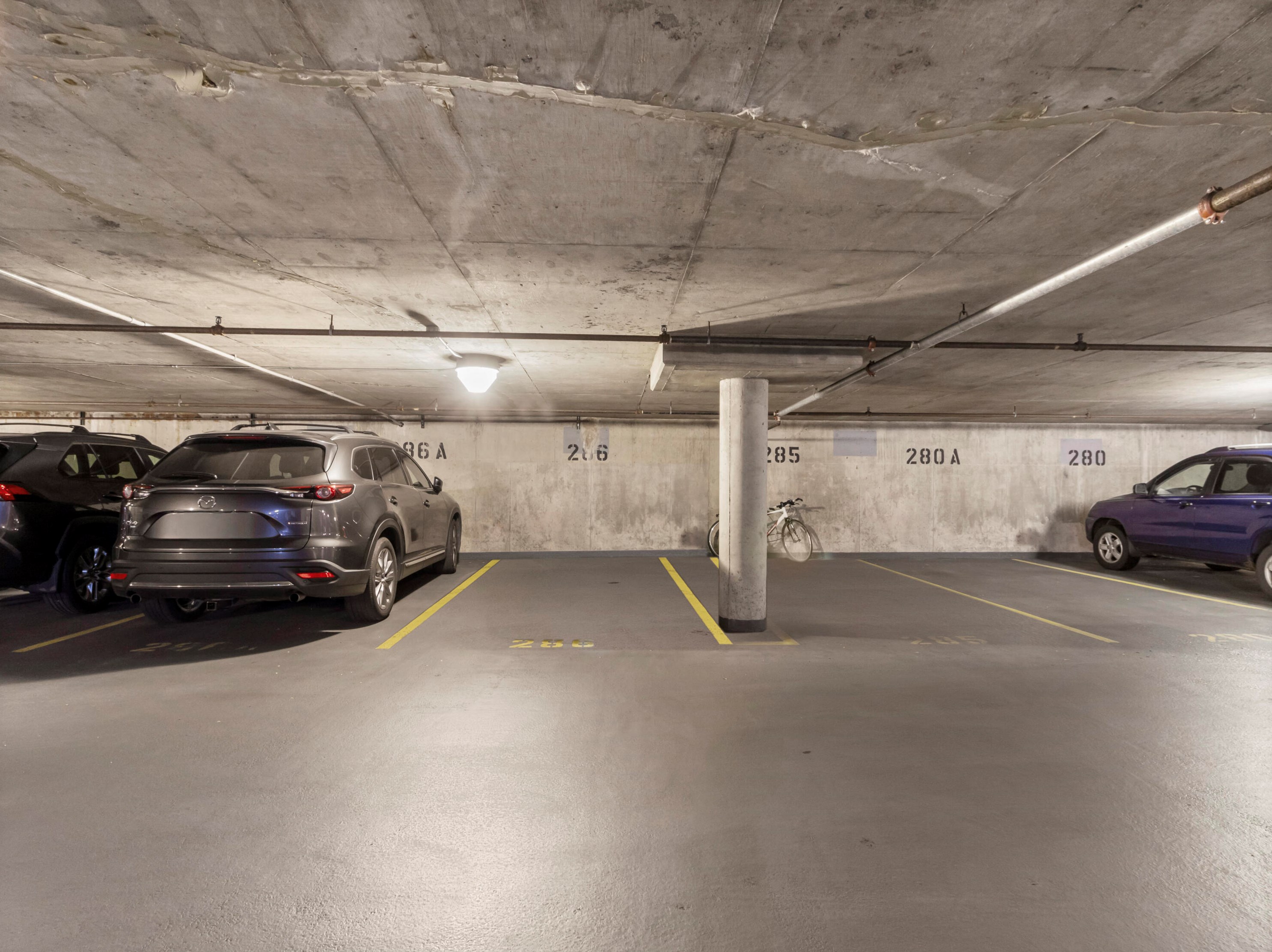 1660 Prospect Ave, Milwaukee WI 53202-2400 exterior