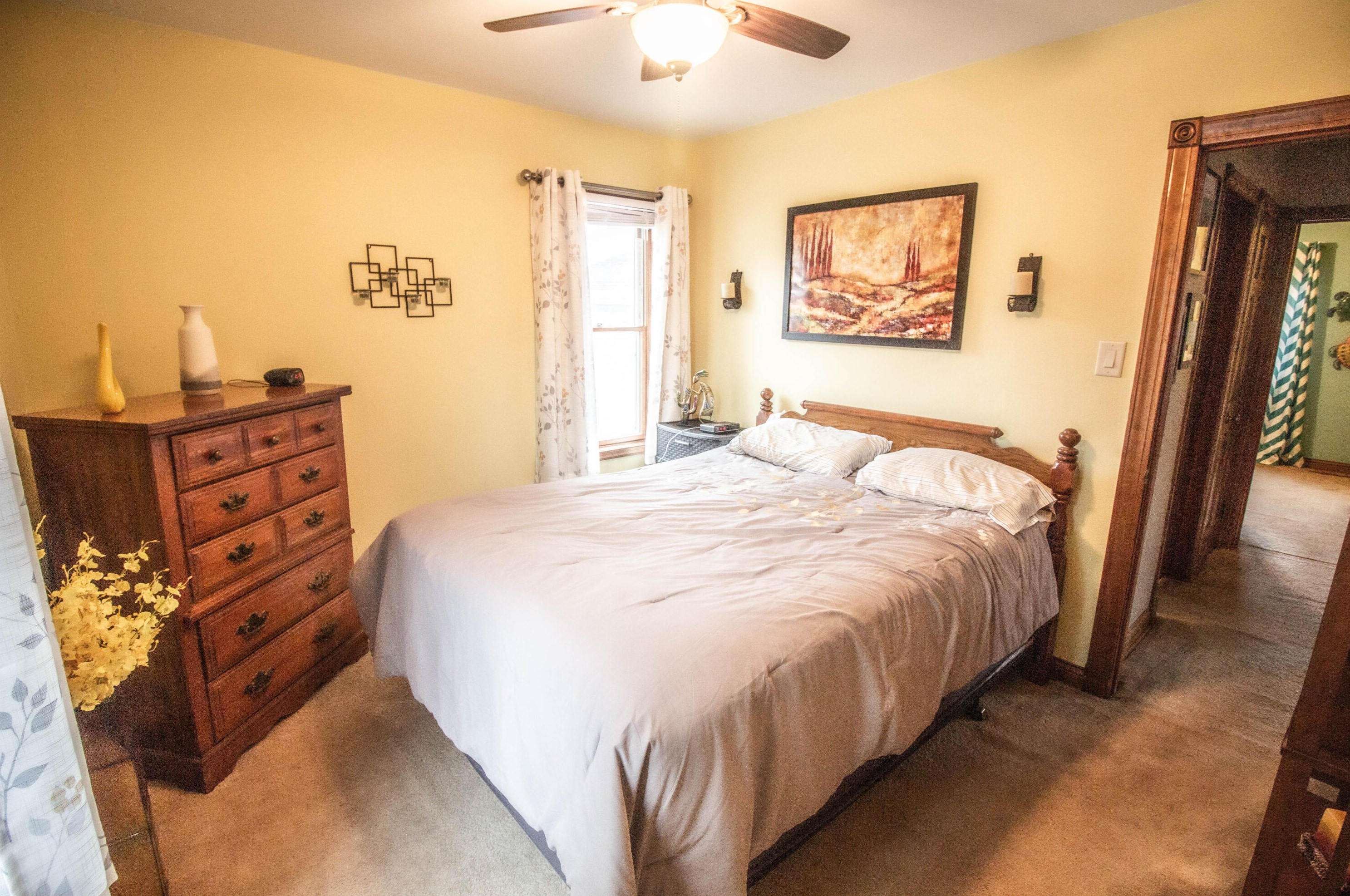 1641 53, Milwaukee WI 53214-5328 exterior