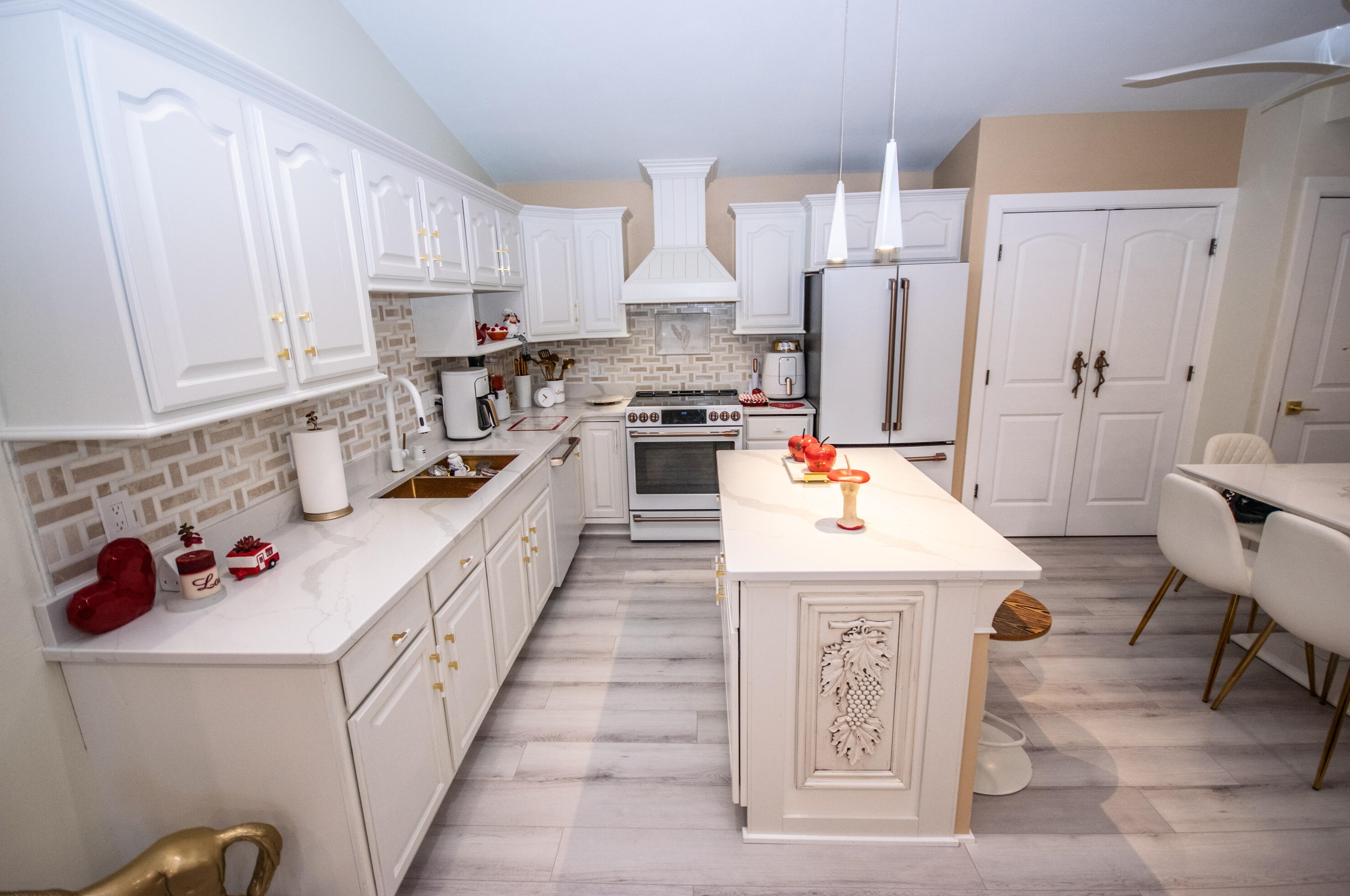 183 Minz Park Cir #3, West Bend, WI 53095