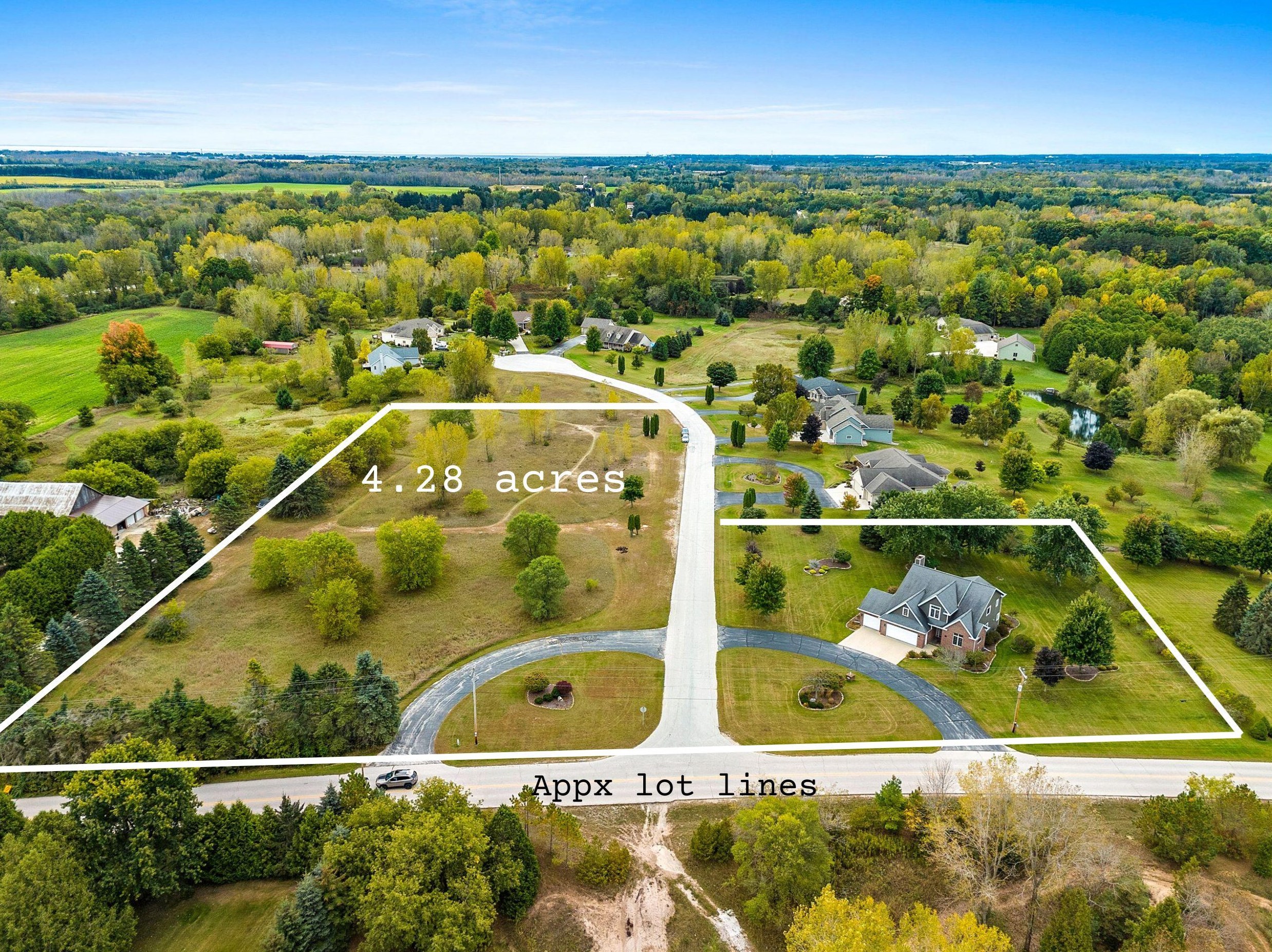 1203 Shoto Rd, Two Rivers, WI 54241