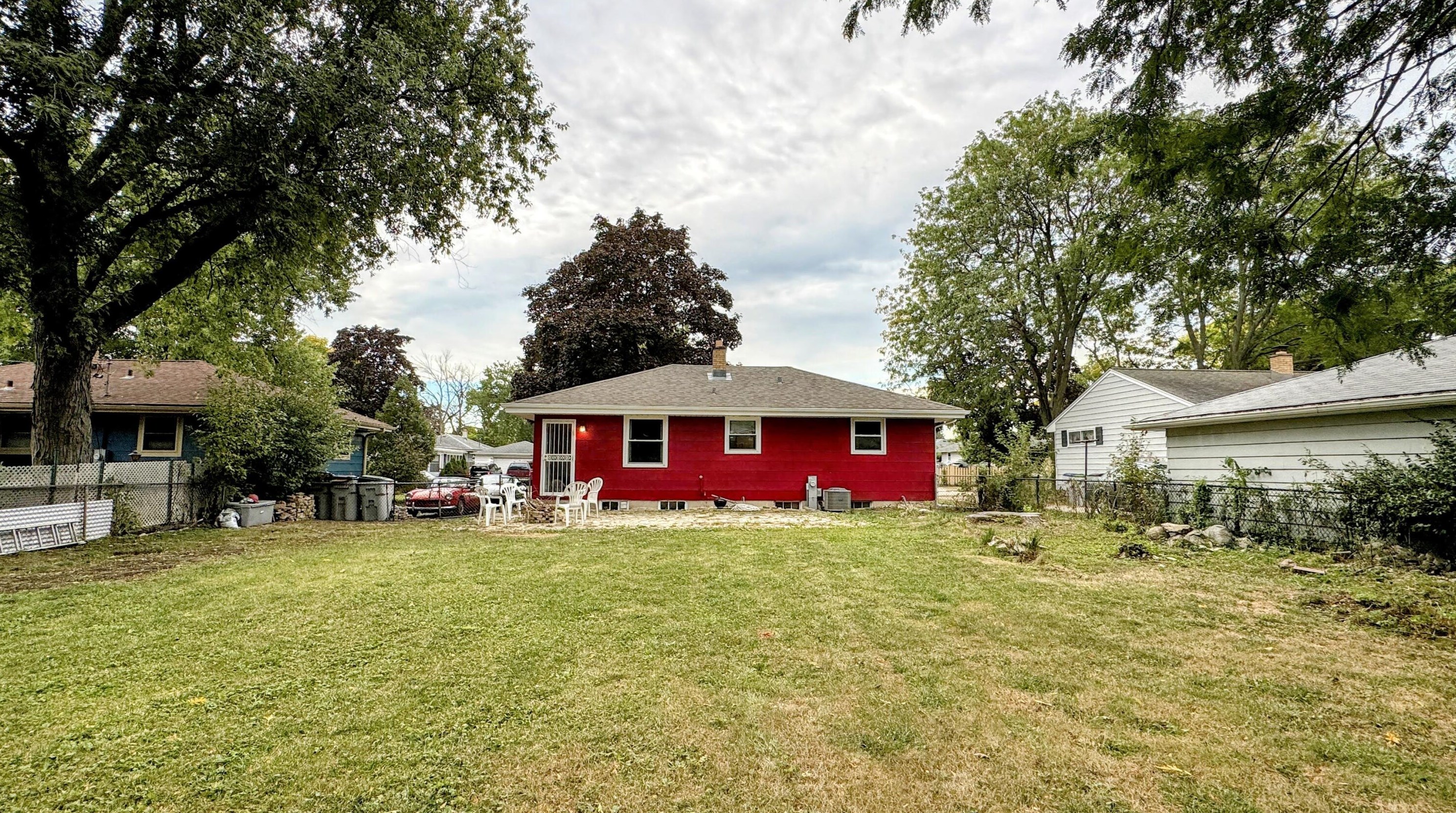 10316 W Cameron Ave, Milwaukee, WI 53225