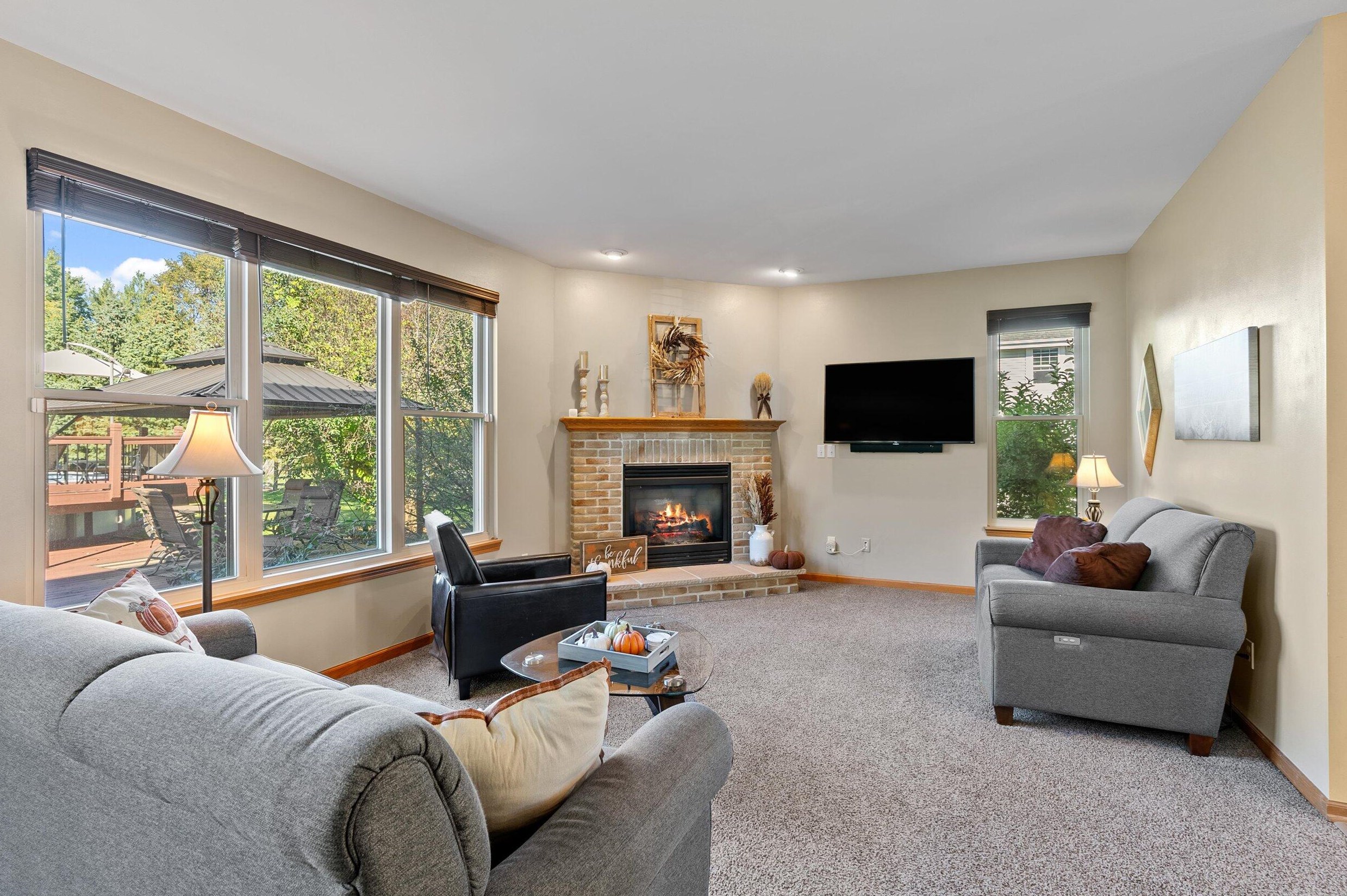 226 Pheasant Ln, West Bend, WI 53090