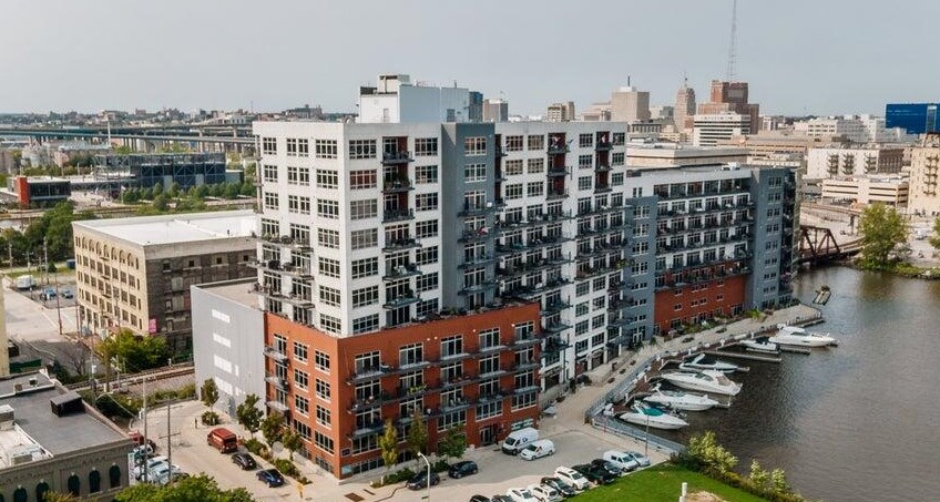 106 W Seeboth St #721, Milwaukee, WI 53204