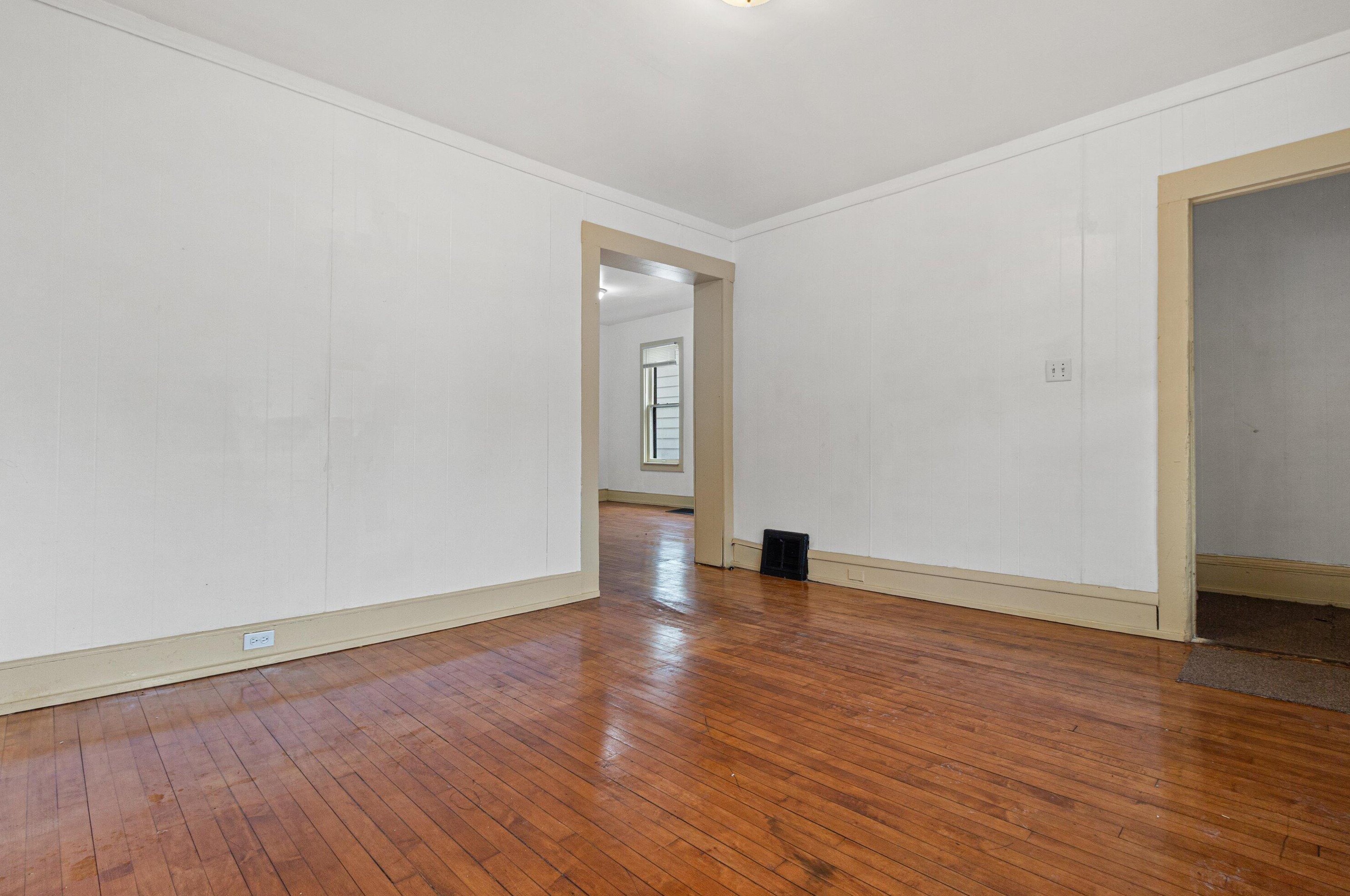 2622 20th St, Milwaukee WI 53215-3015 exterior