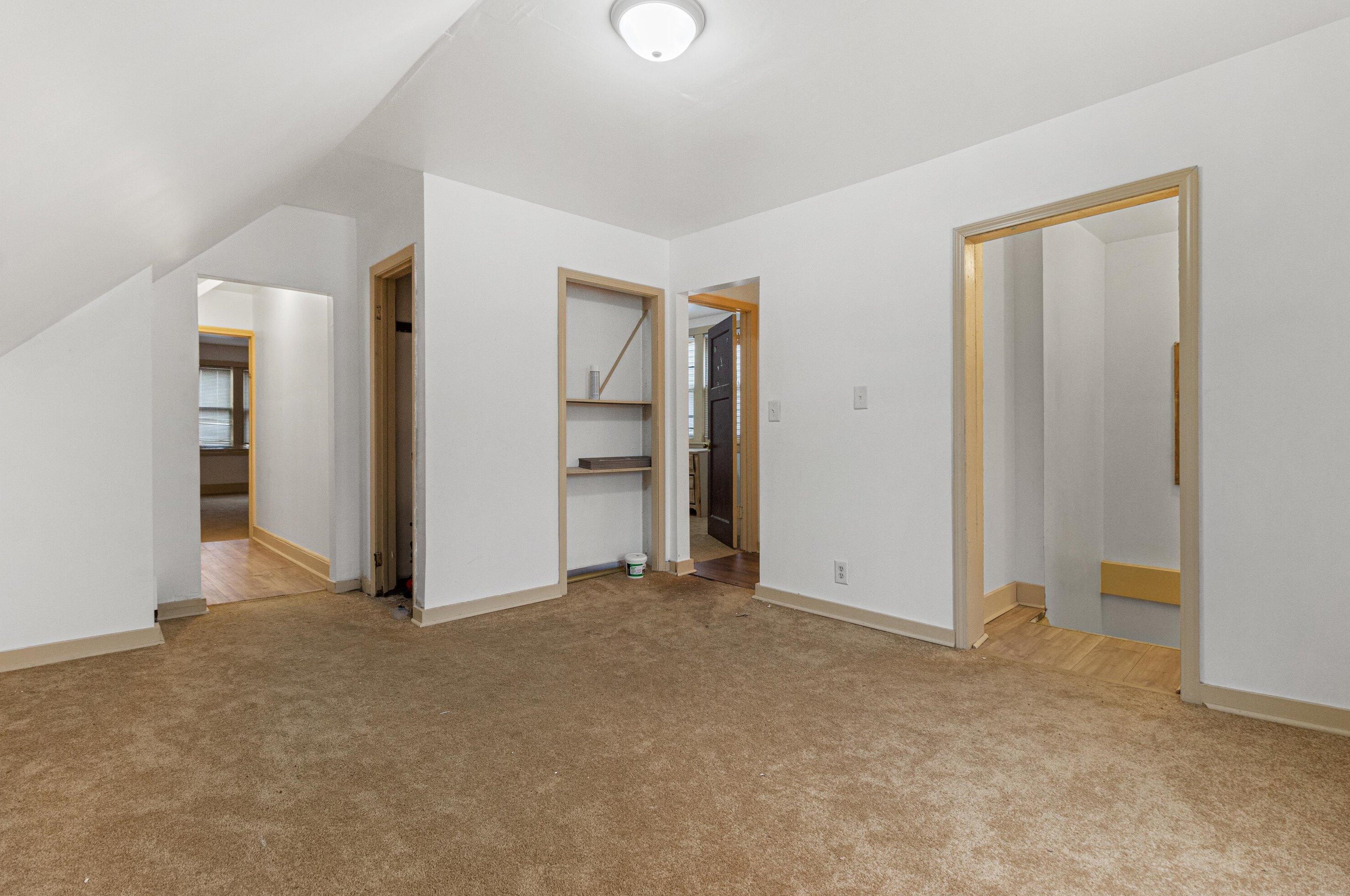 2622 20th St, Milwaukee WI 53215-3015 exterior