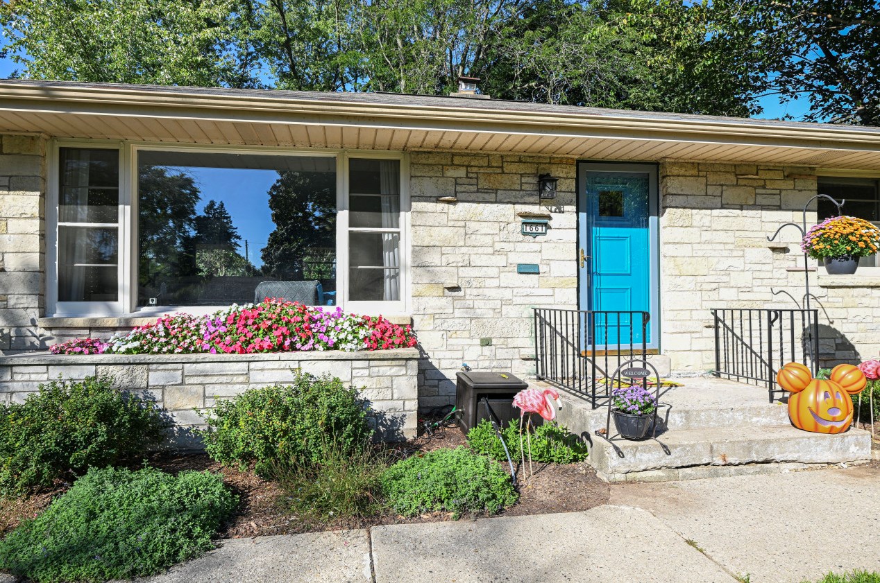 1661 N 118th St, Milwaukee, WI 53226