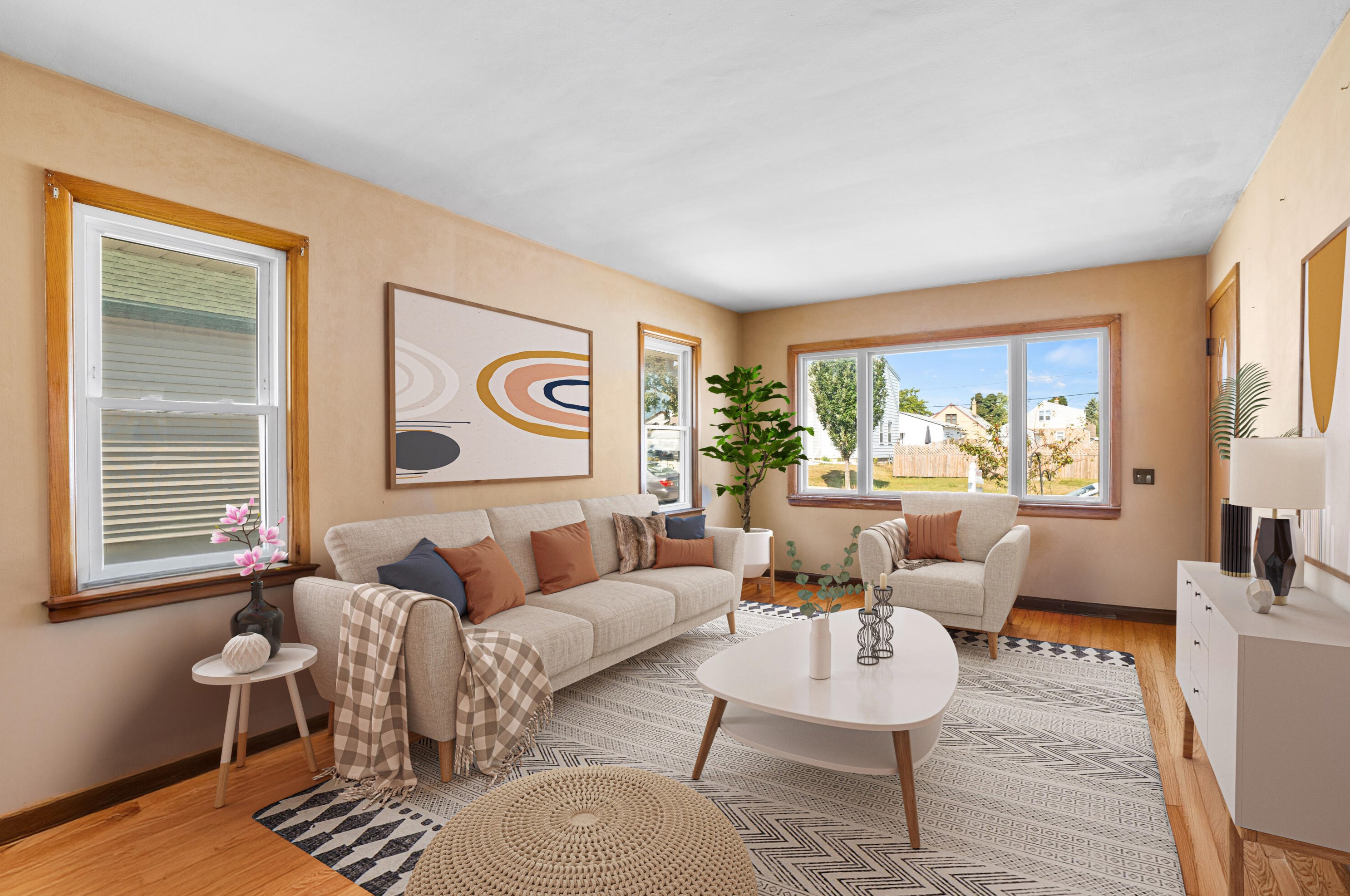 925 W Eden Pl, Milwaukee, WI 53221