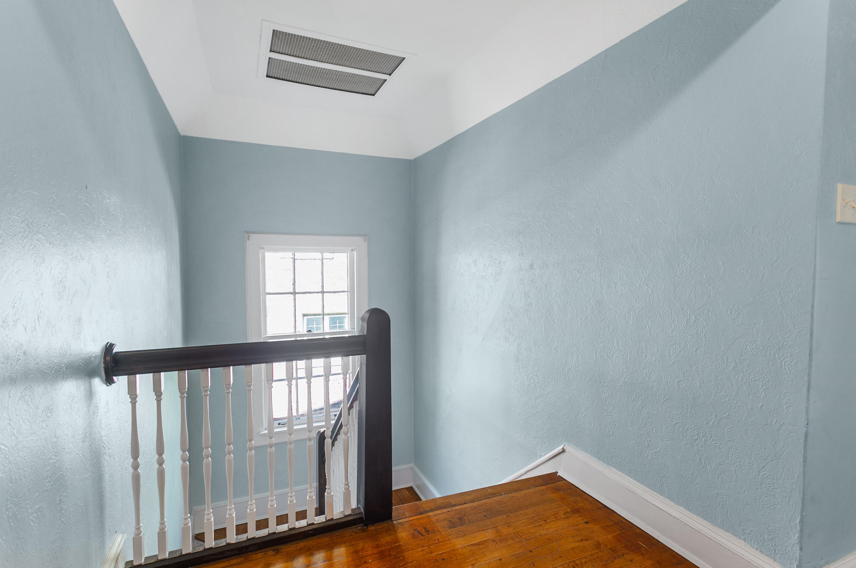 2030 53, Milwaukee WI 53208-1762 exterior