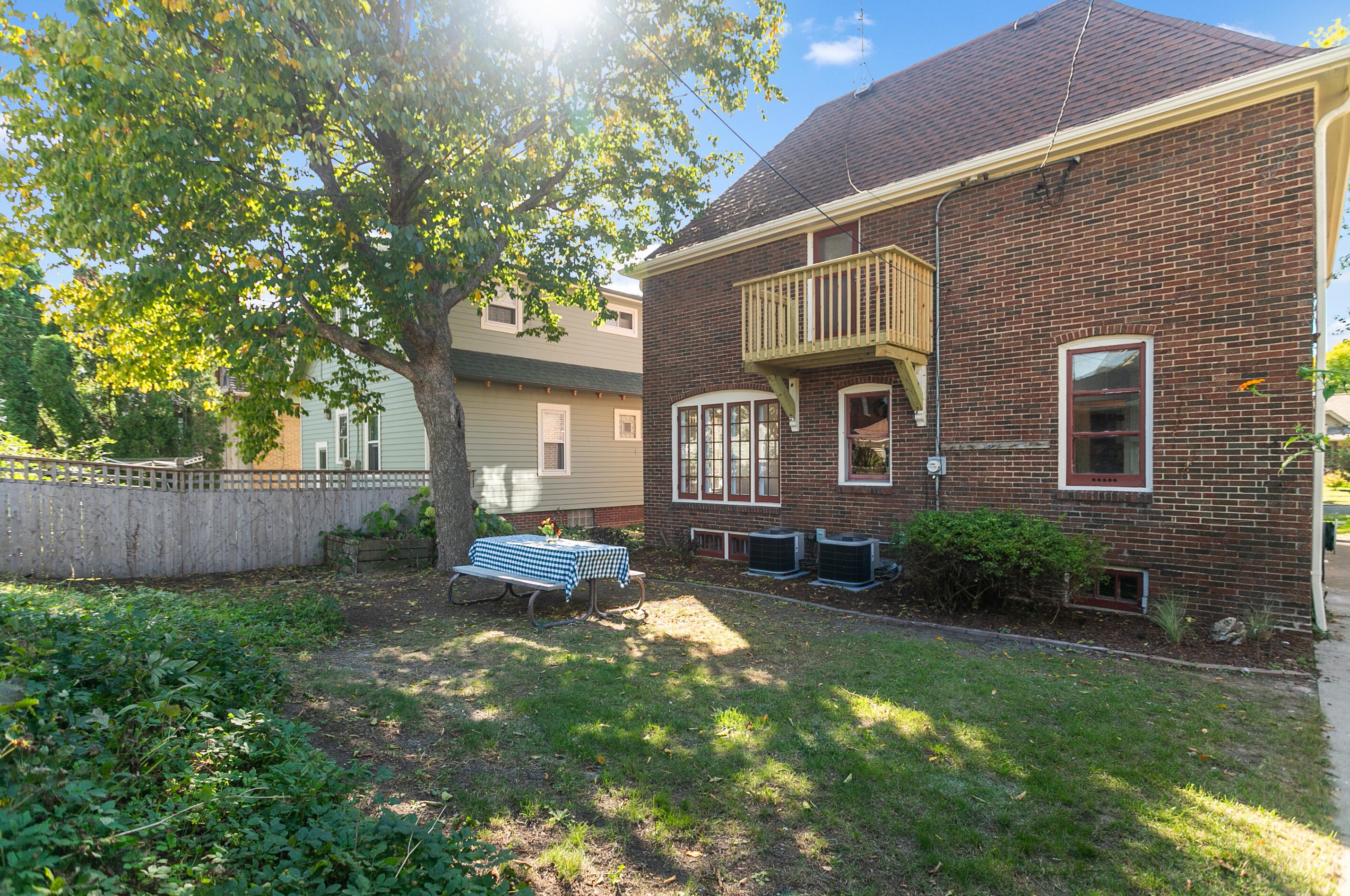 2030 53, Milwaukee WI 53208-1762 exterior