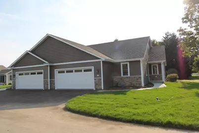 310 N Trailview Cir, Racine, WI 53185 - Photo 22