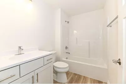 310 N Trailview Cir, Racine, WI 53185 - Photo 20