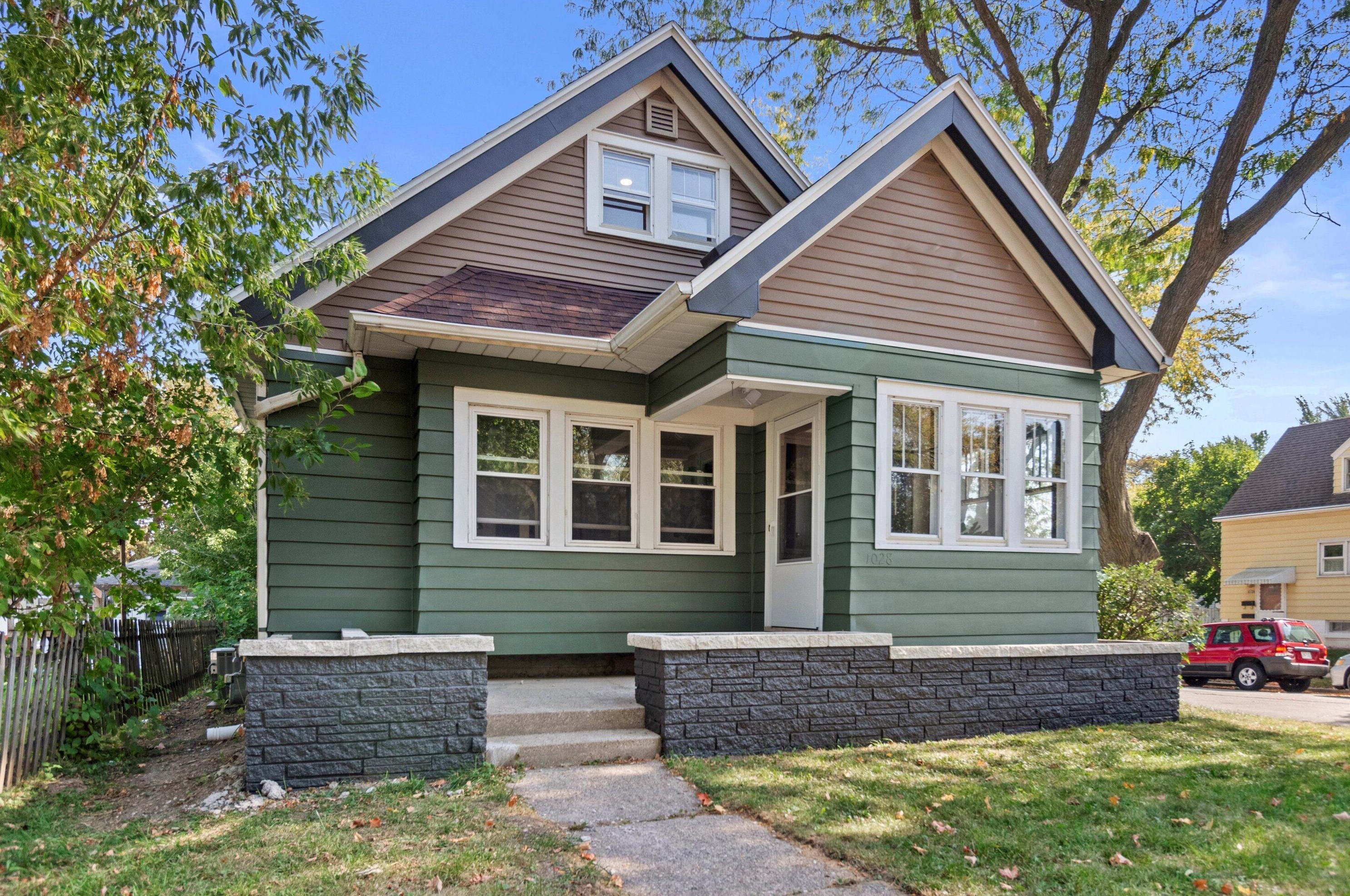 1028 S 62nd St, Milwaukee, WI 53214