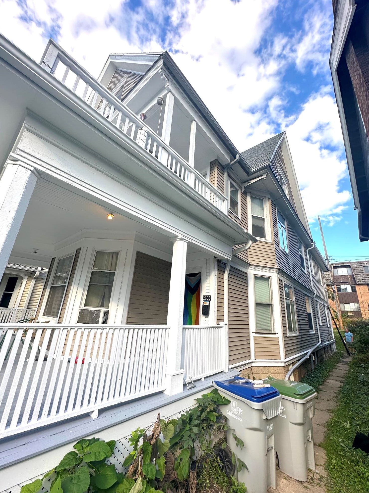 2640 N Farwell Ave #2638, Milwaukee, WI 53211