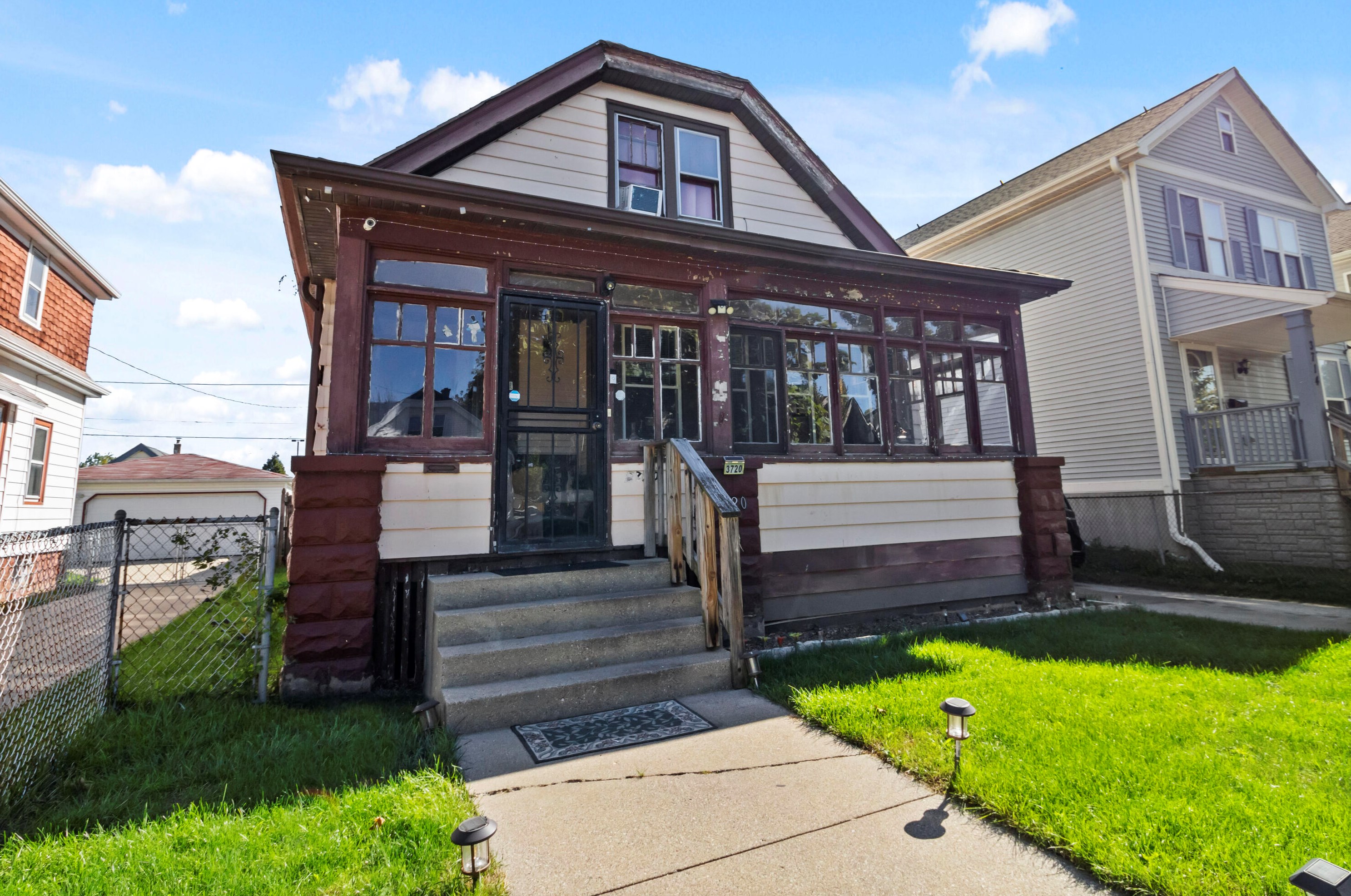 3720 N 2nd St, Milwaukee, WI 53212