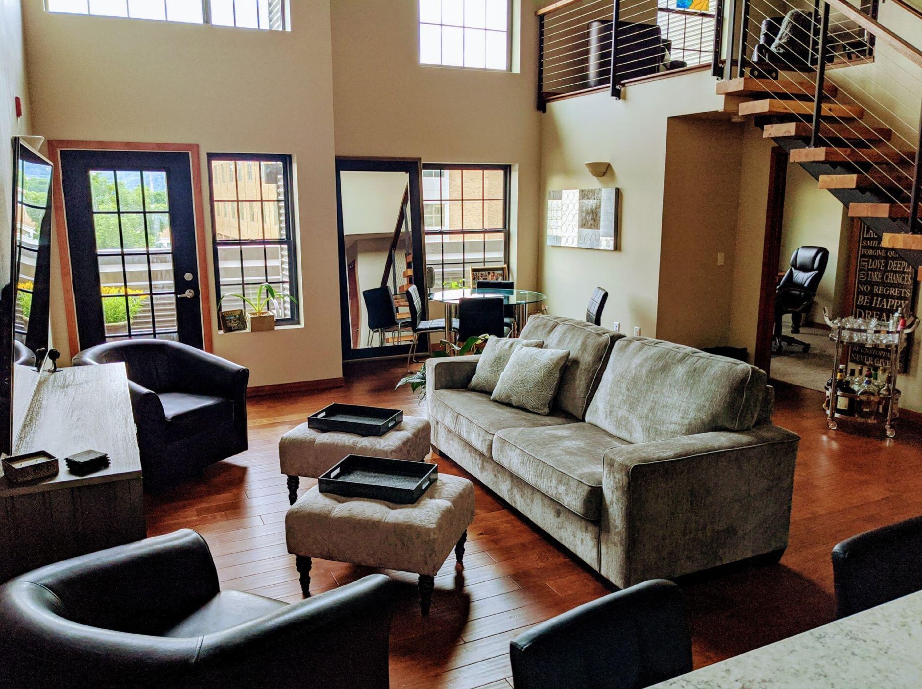 415 6th St, La Crosse, WI 54601
