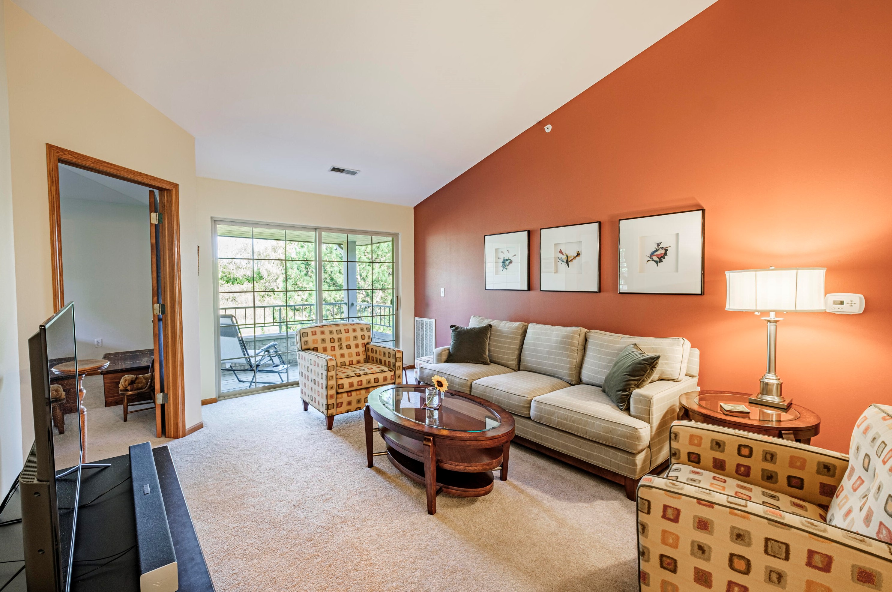 18520 Emerald Cir #e, Brookfield, WI 53045