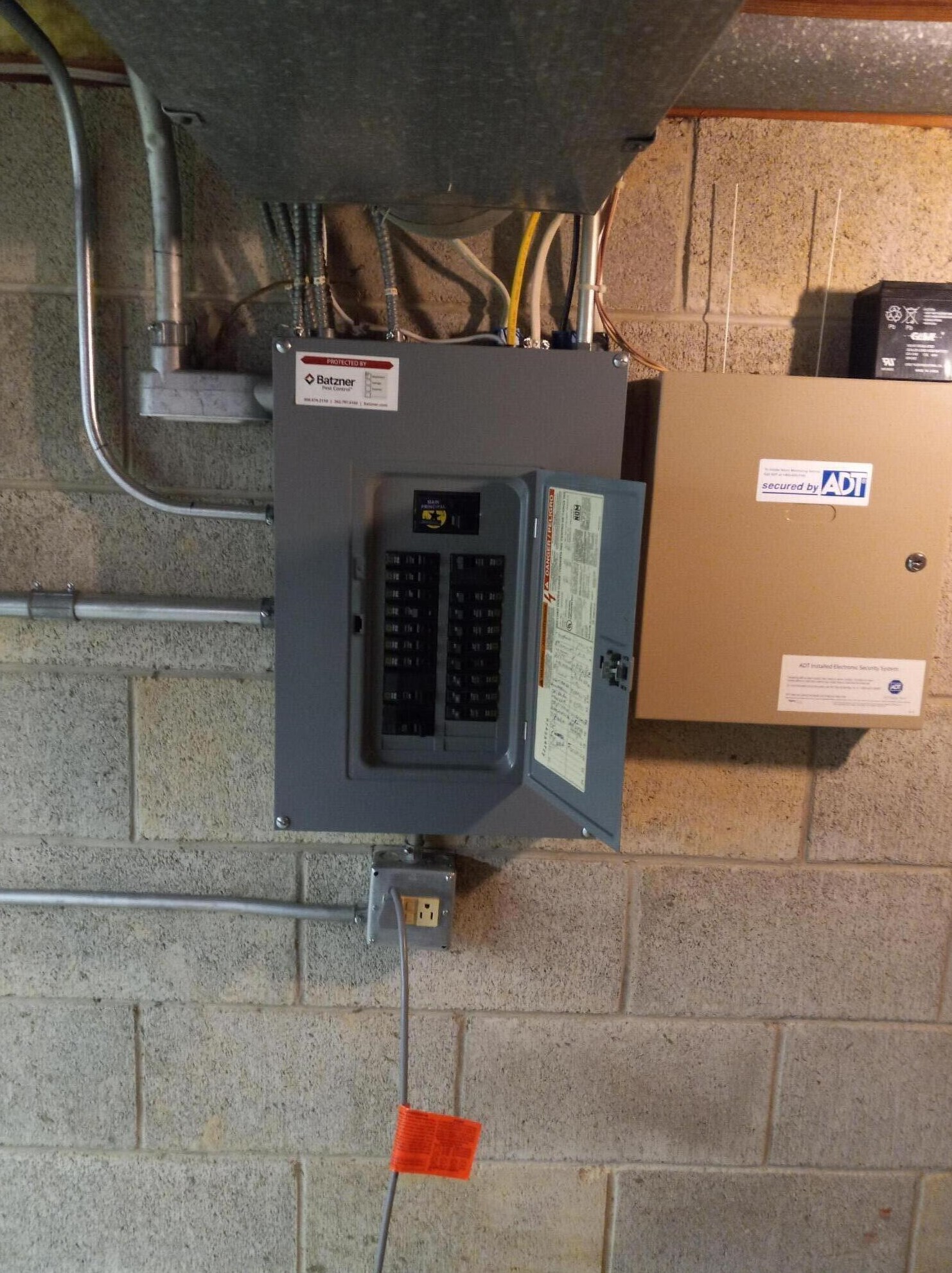 4054 64, Milwaukee WI 53216-1148 exterior