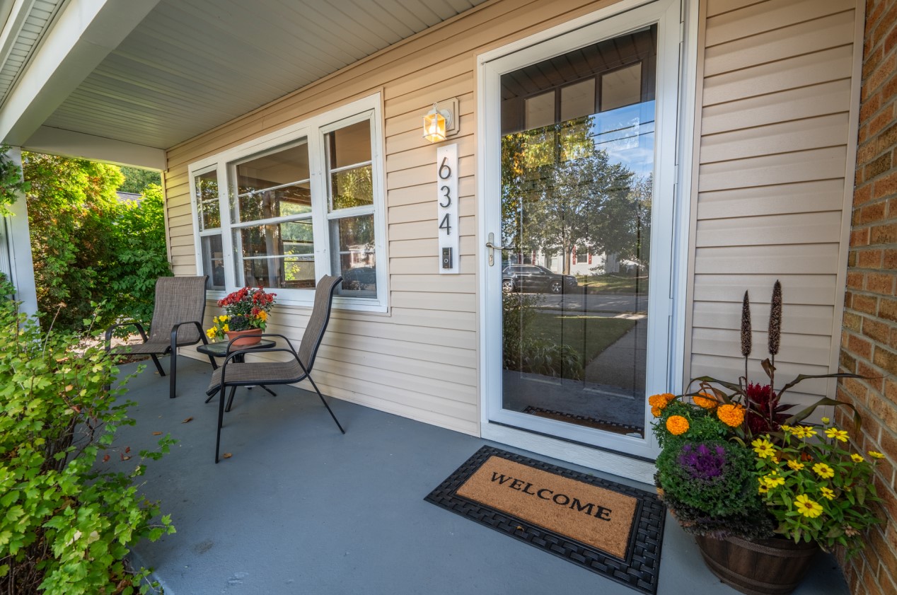 634 Michigan Ave, West Bend, WI 53095