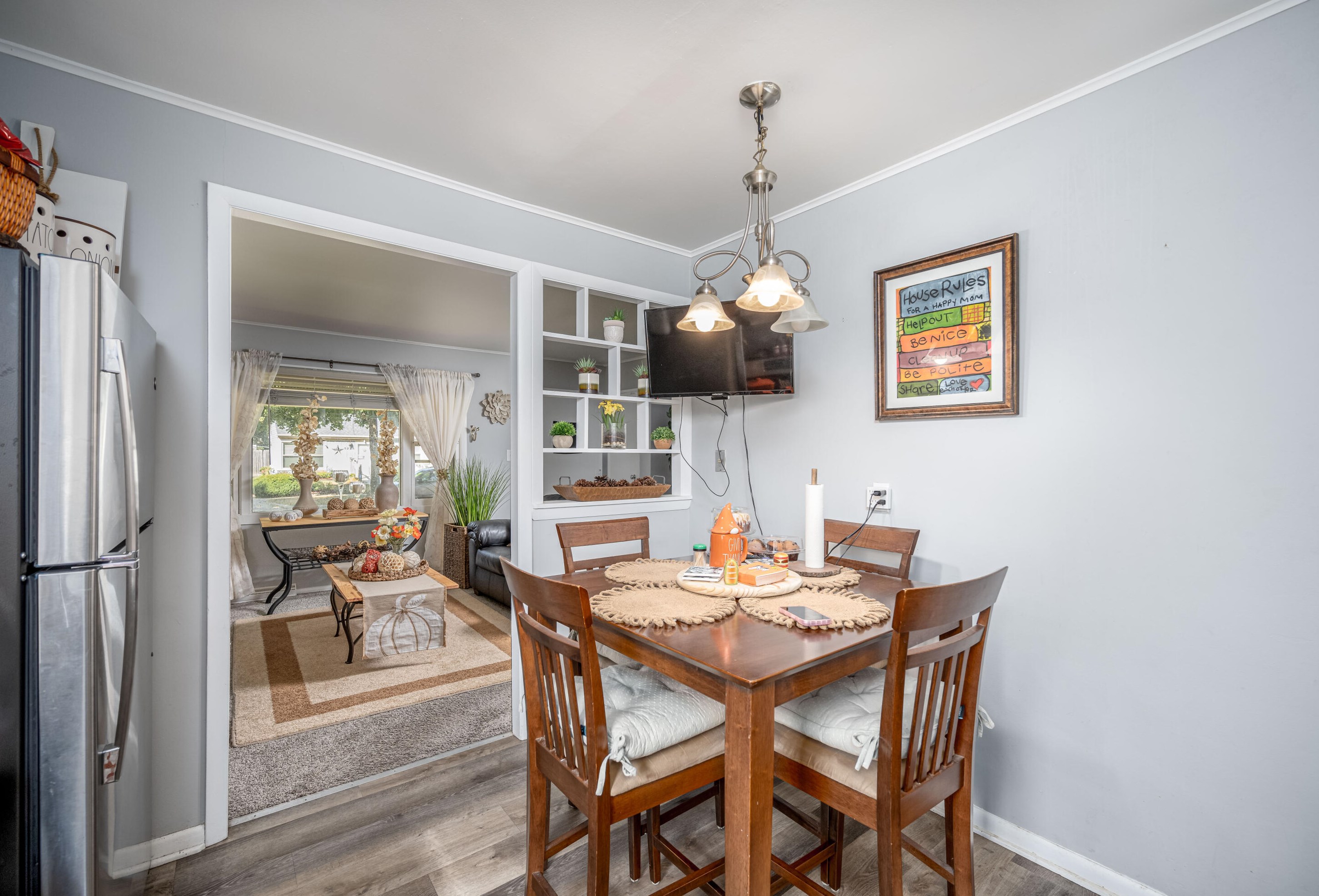 5224 56, Milwaukee WI 53218-3214 exterior