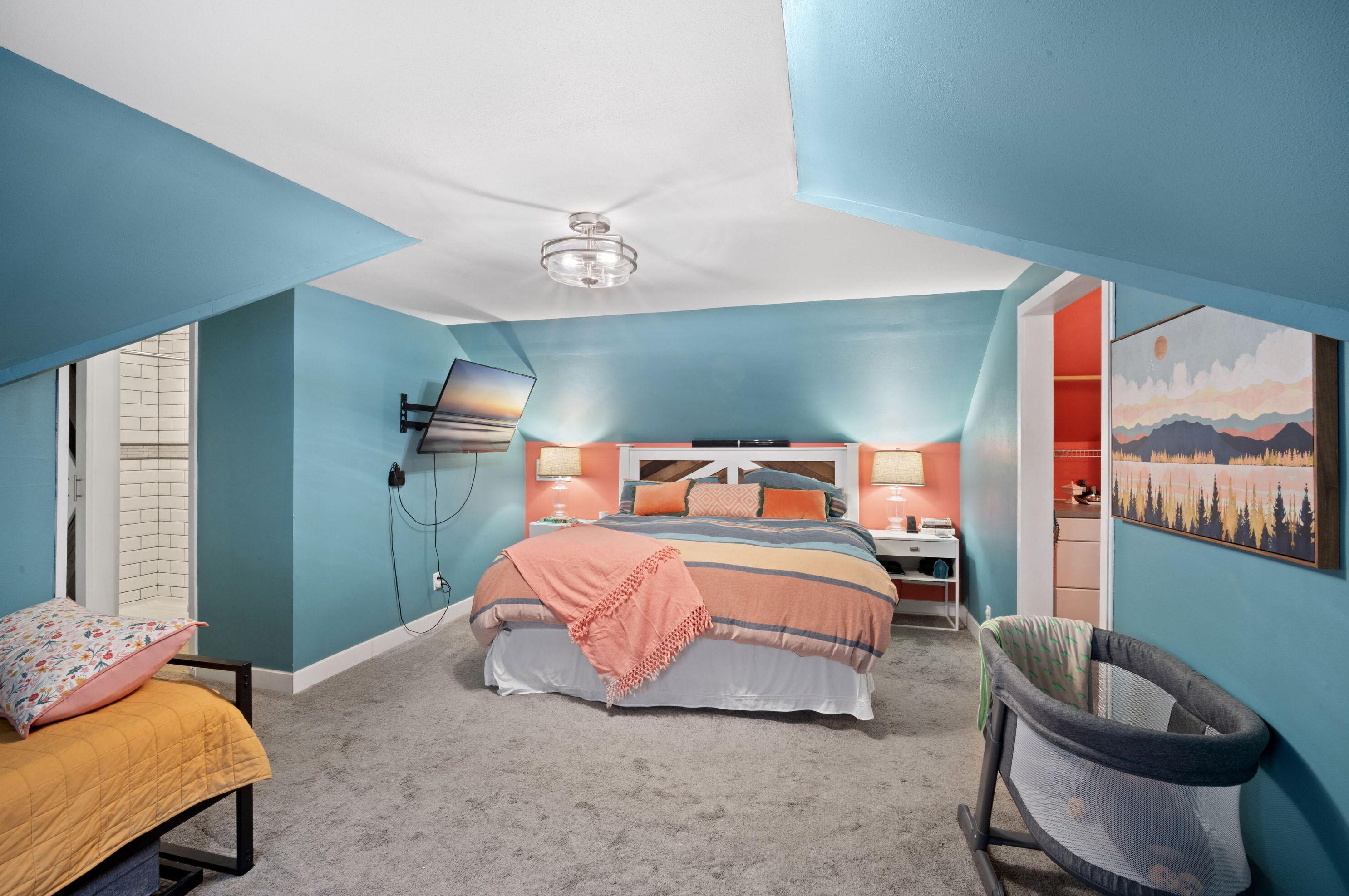 2179 56, Milwaukee WI 53219-1507 exterior