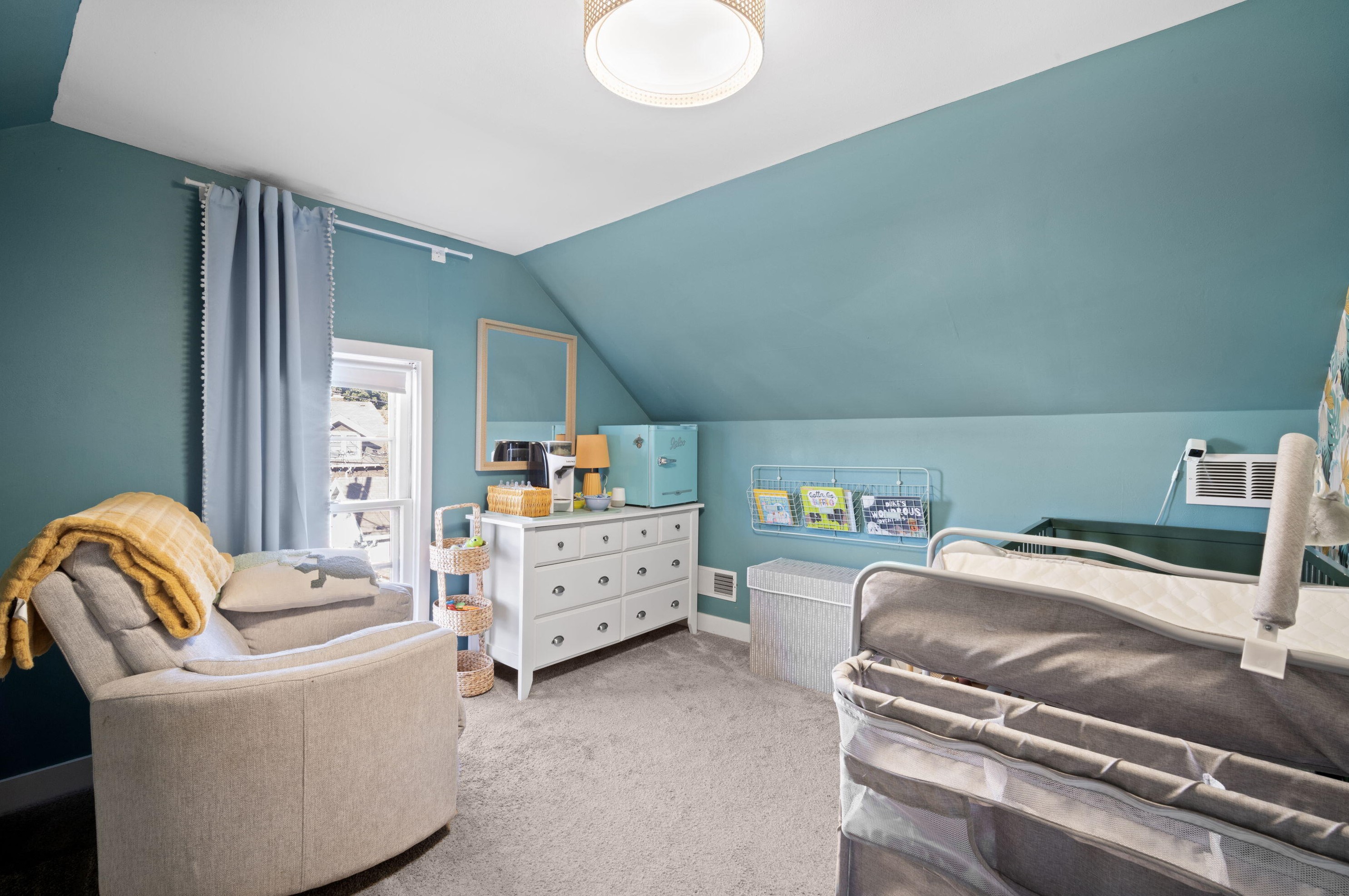 2179 56, Milwaukee WI 53219-1507 exterior