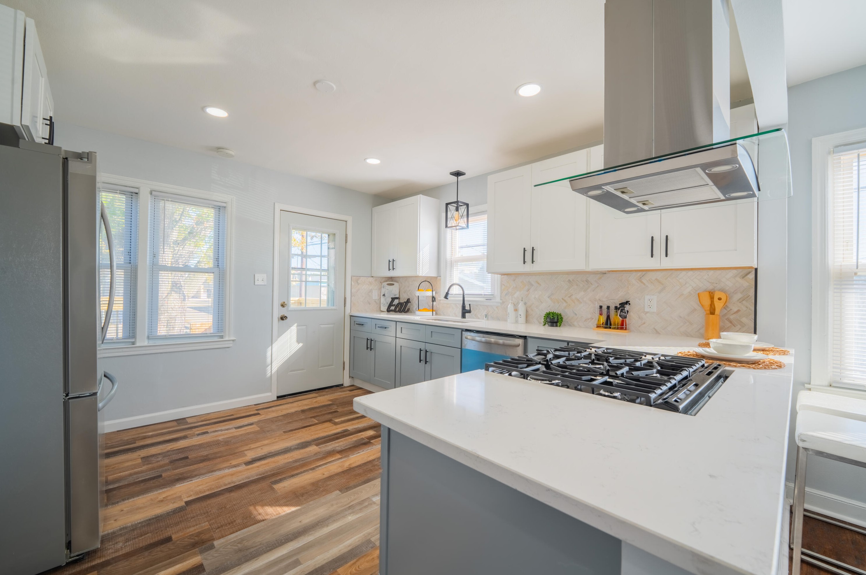 3120 79, Milwaukee WI 53219-1717 exterior