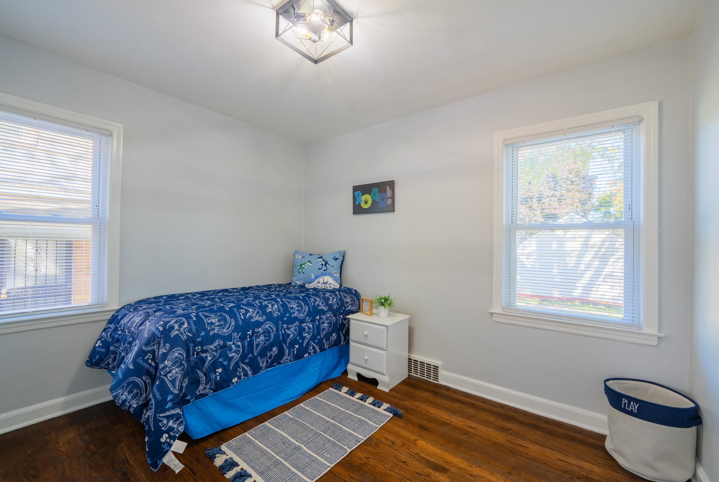 3120 79, Milwaukee WI 53219-1717 exterior