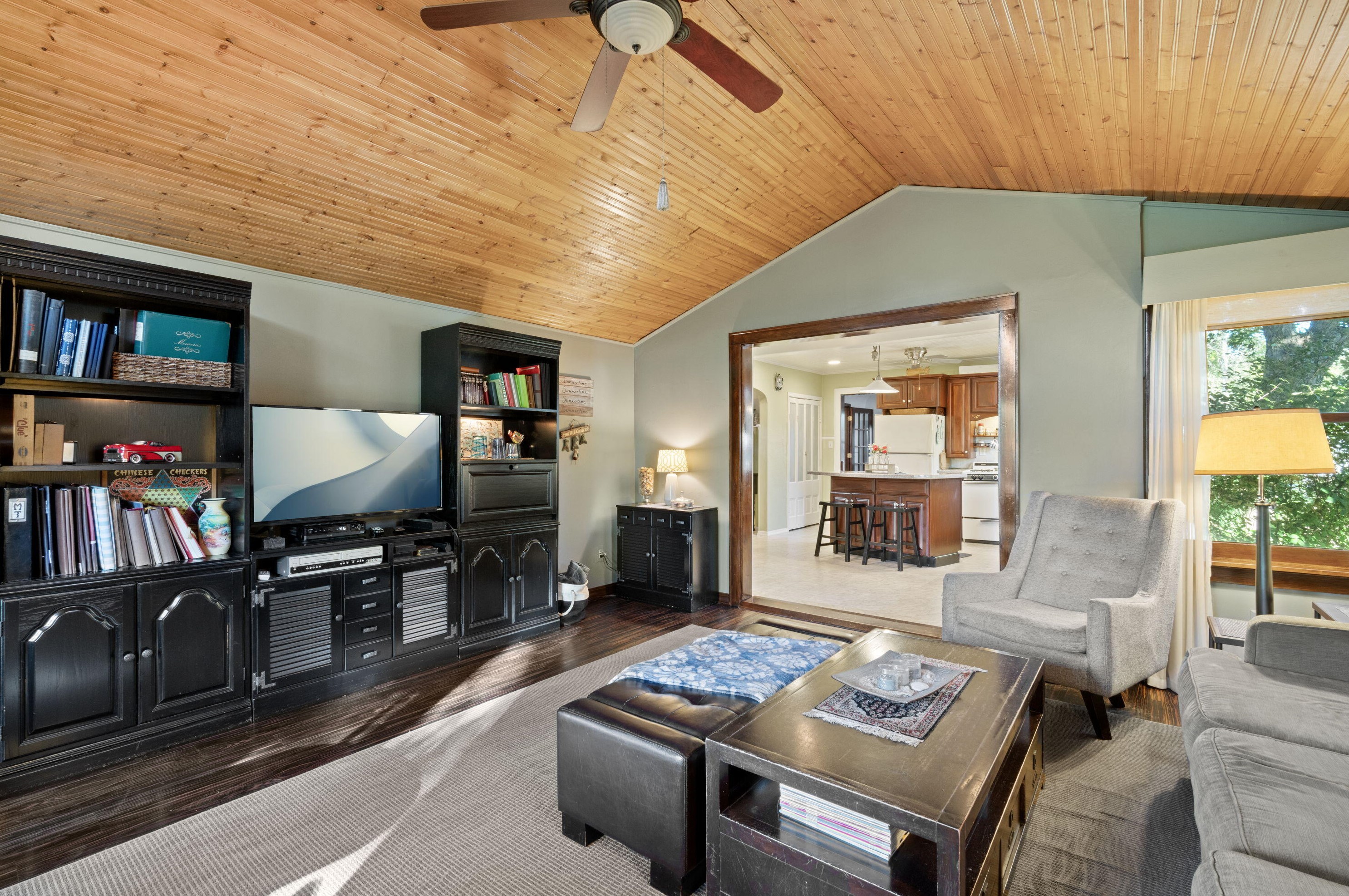 6485 56, Milwaukee WI 53223-5947 exterior