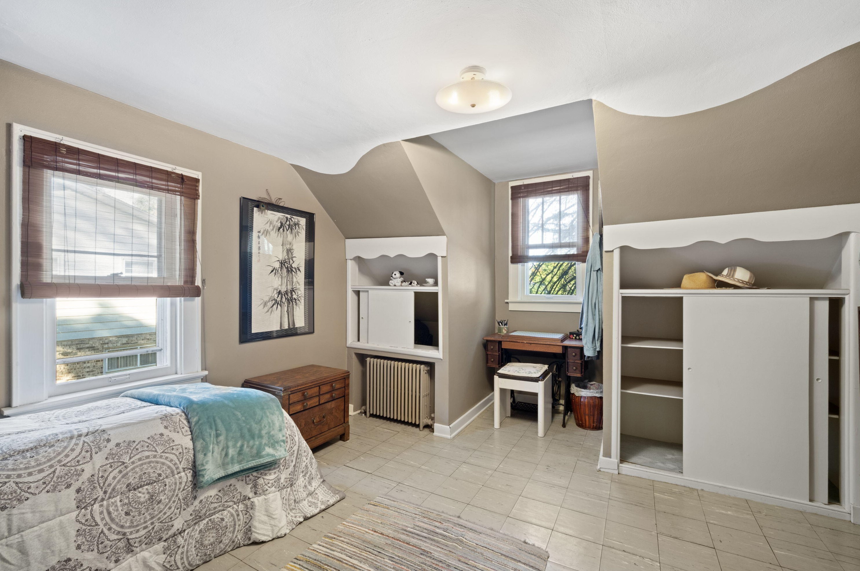 6485 56, Milwaukee WI 53223-5947 exterior