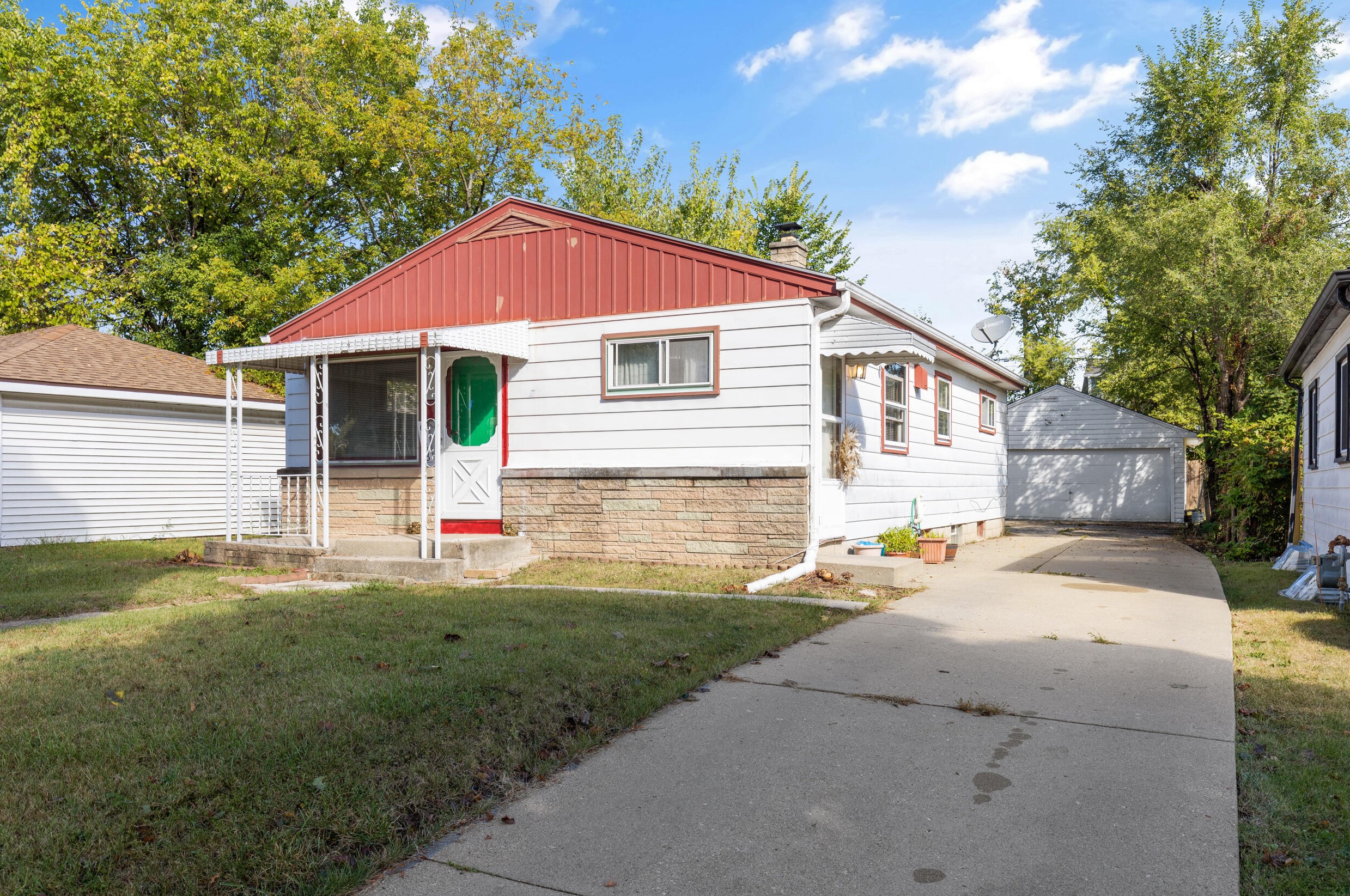 6538 W Lawn Ave, Milwaukee, WI 53218