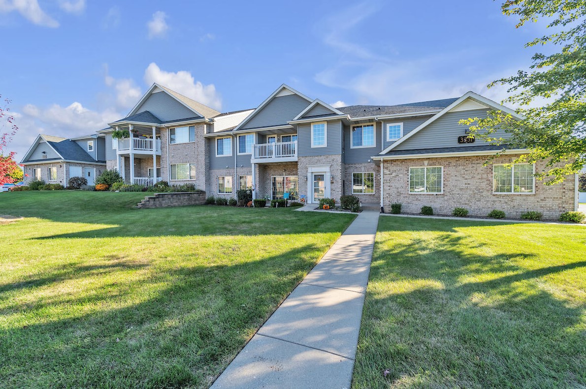 3331 55th Ct, Kenosha, WI 53144-4626
