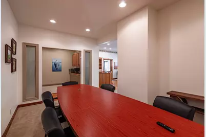 2425  16th St, La Crosse, WI 54601 - Photo 16